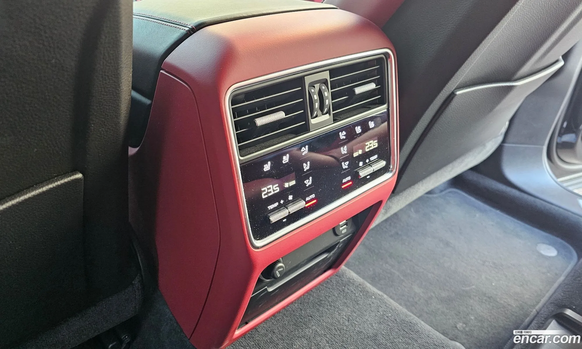 Porsche Cayenne 2019 — 11