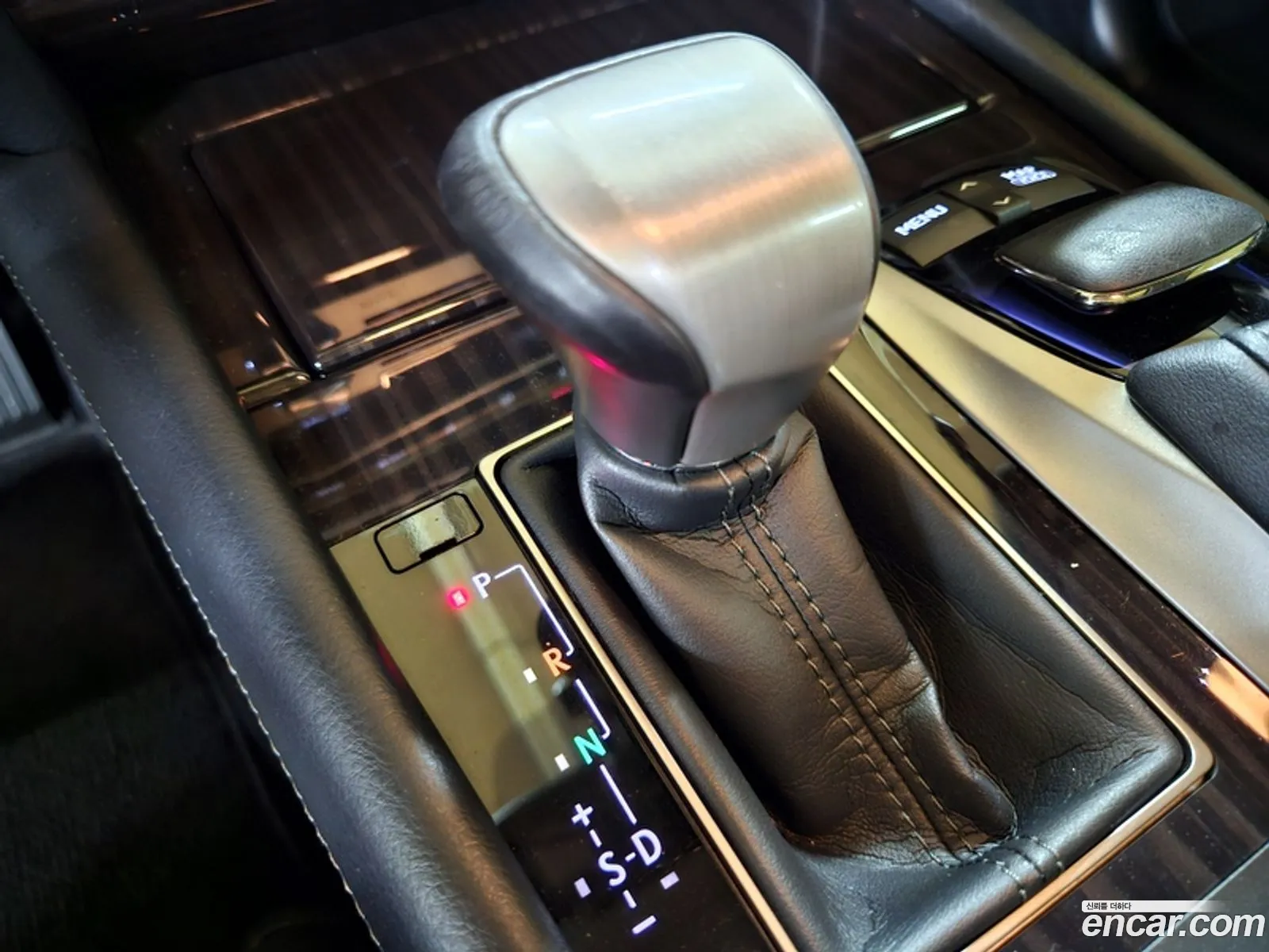 Lexus LS460 2014 — 3
