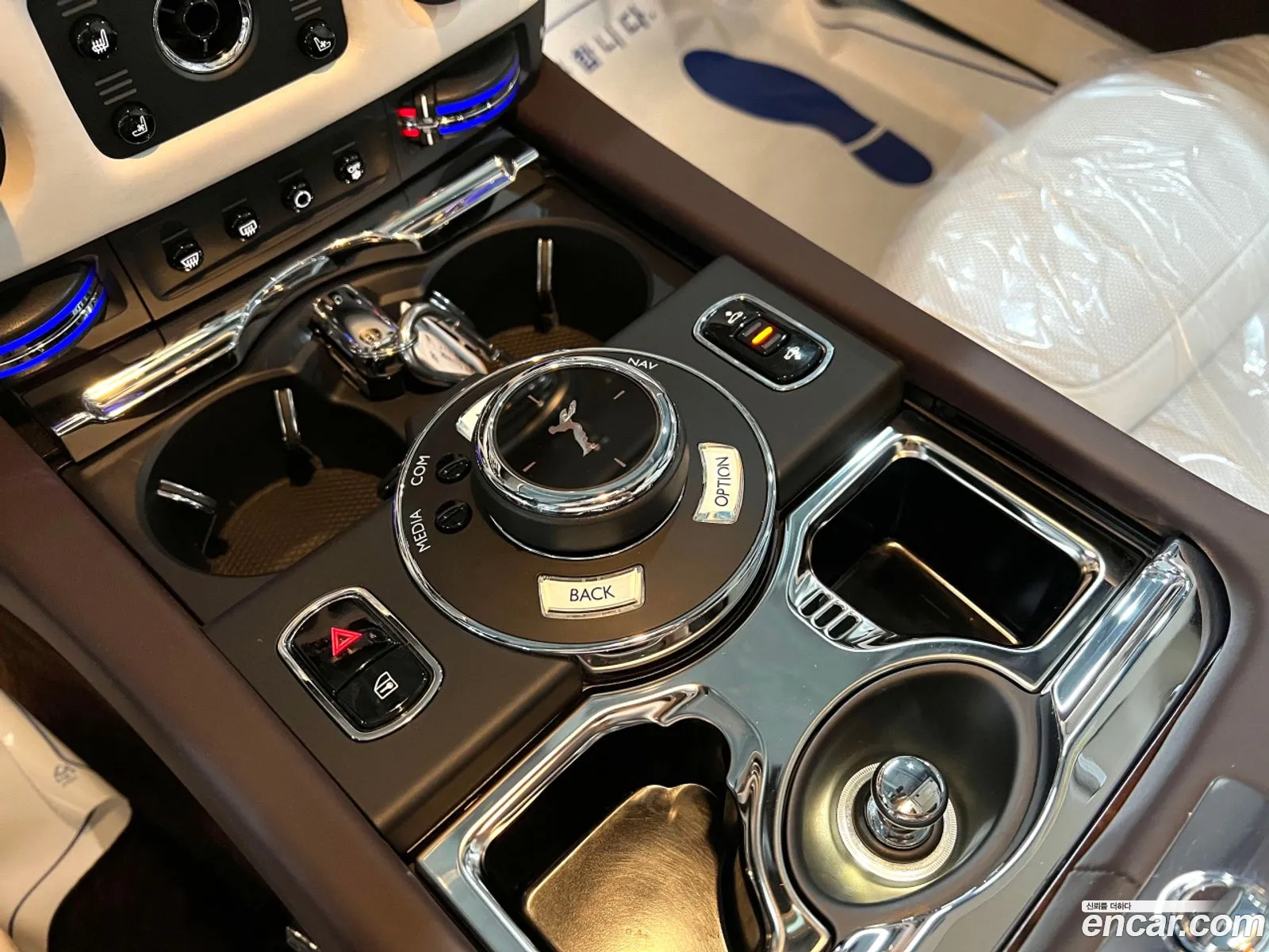Rolls-Royce Ghost 2019 — 18