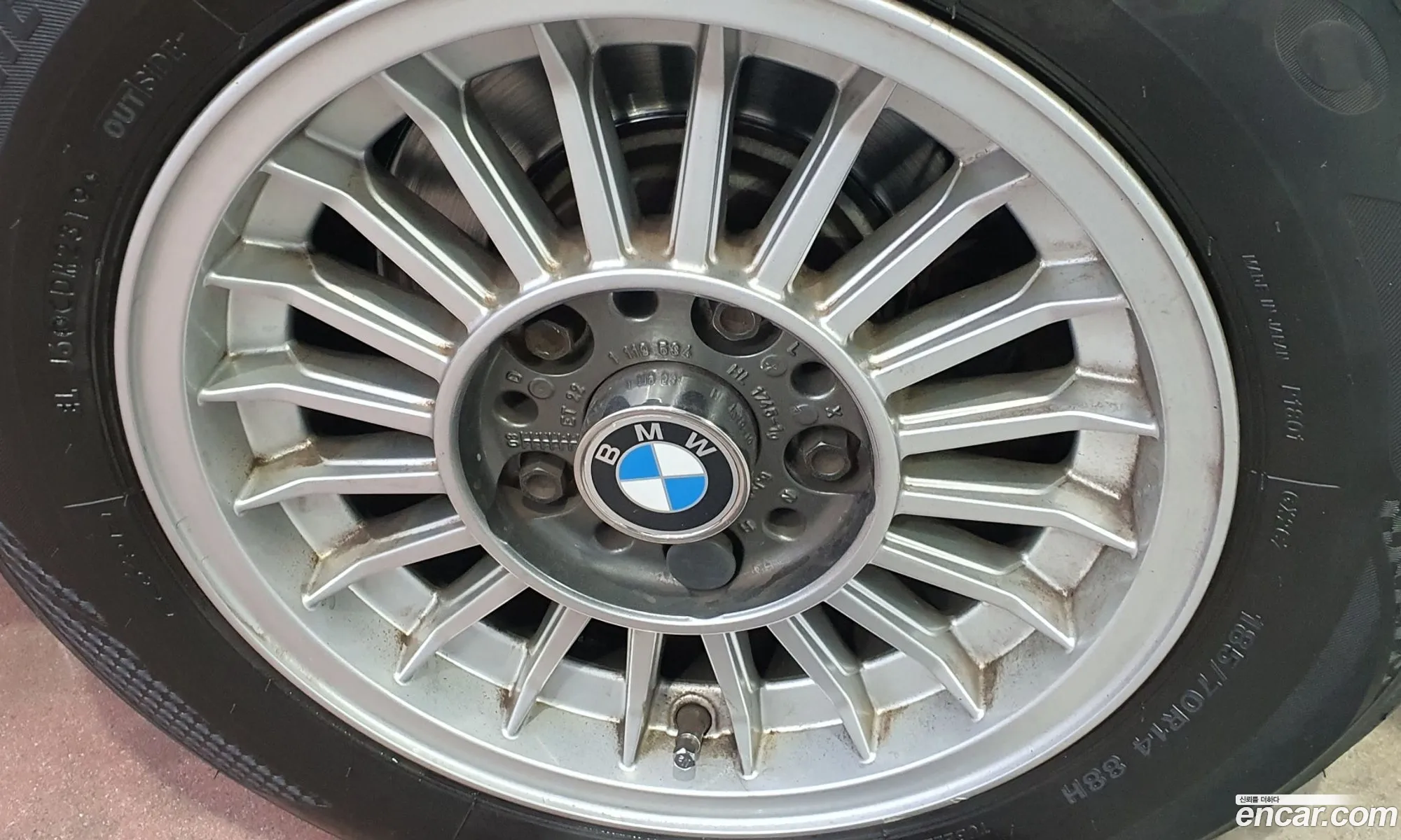 BMW 5 Series 1984 — 6
