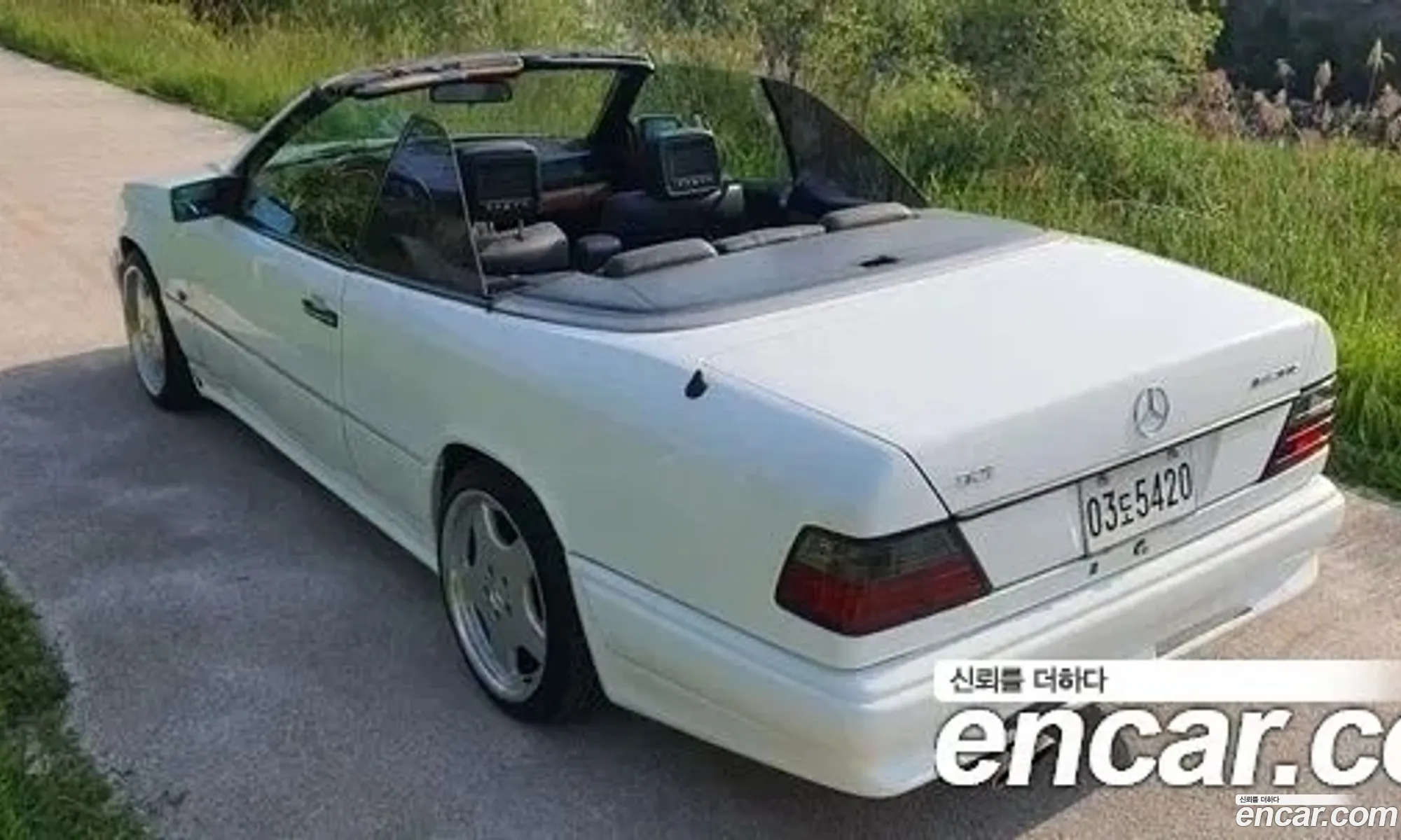 Mercedes-Benz E-Class W124 1993 — 9