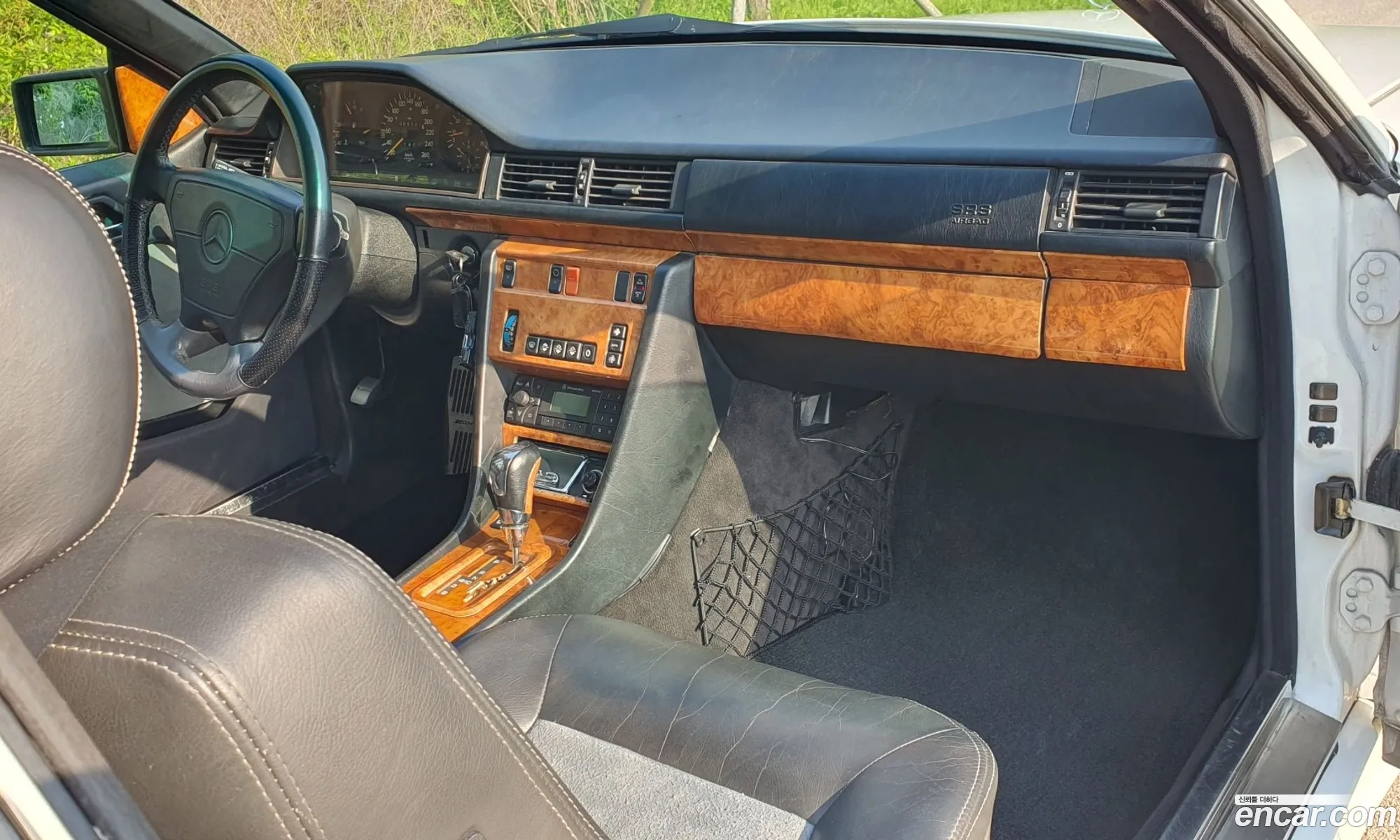 Mercedes-Benz E-Class W124 1993 — 7