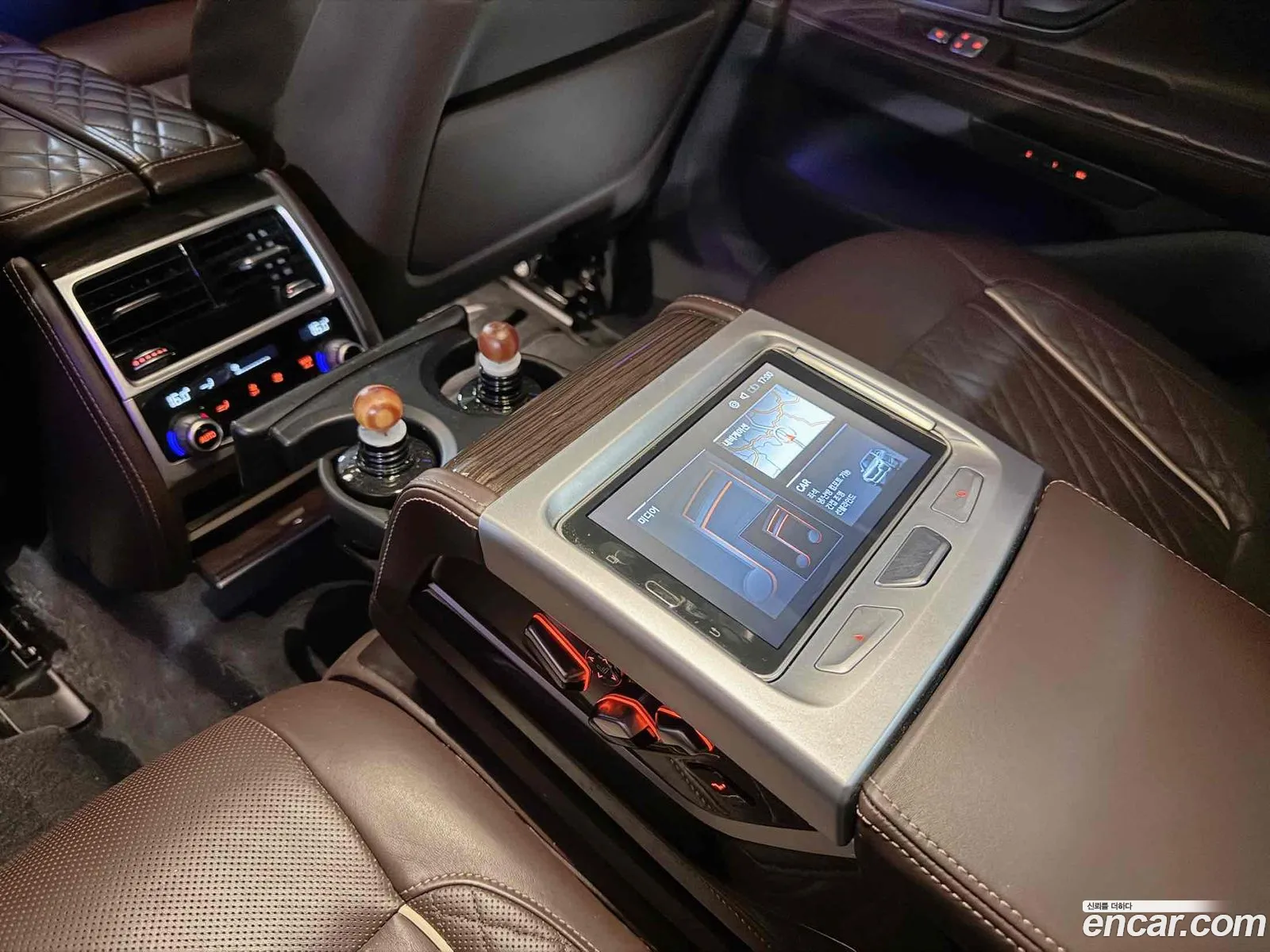 BMW 7 Series 2020 — 11