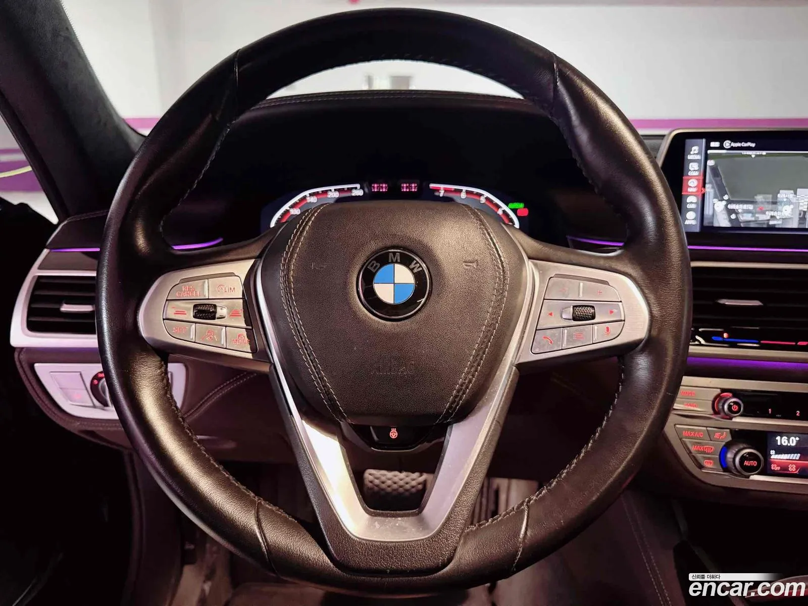 BMW 7 Series 2020 — 10
