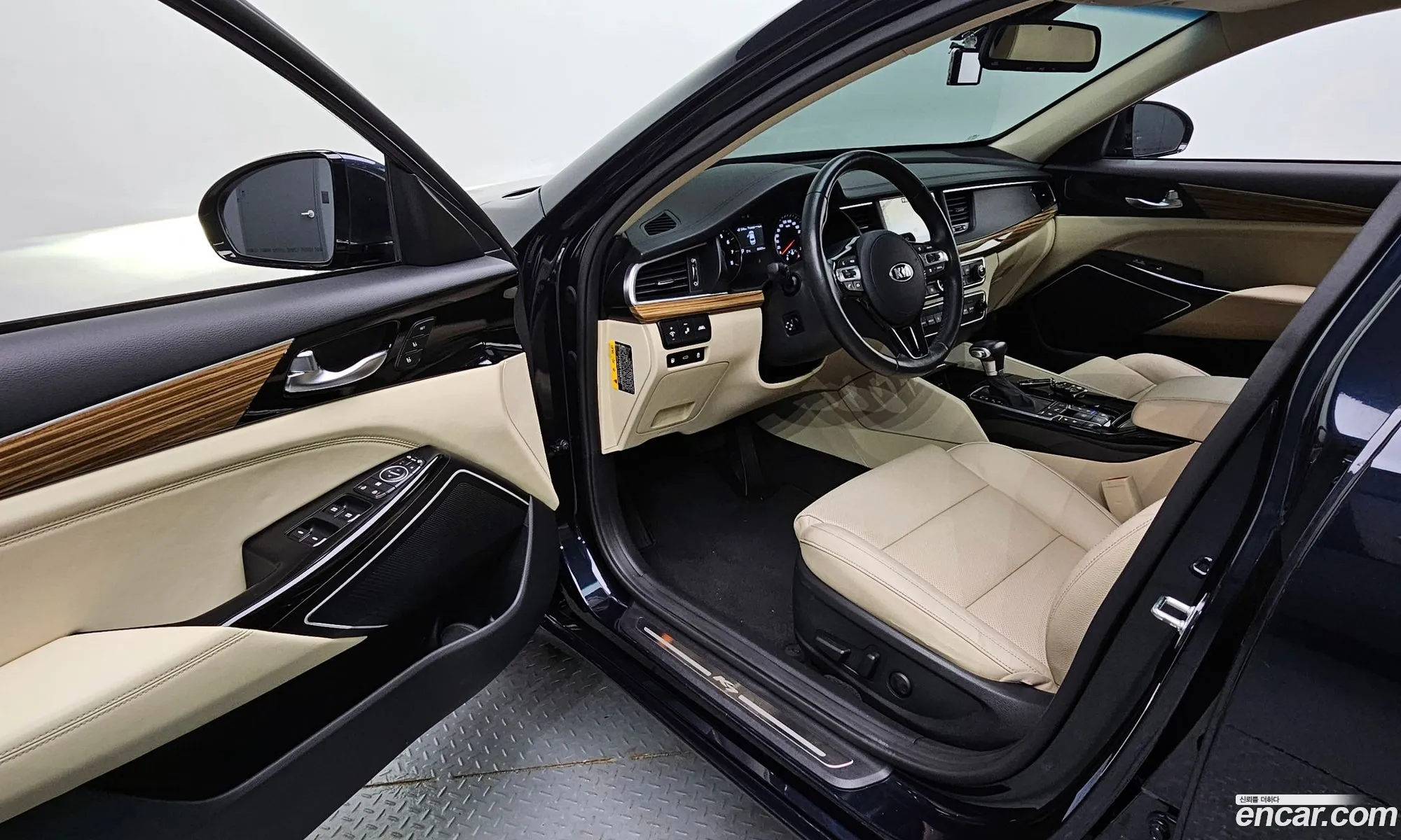 Kia K7 2018 — 5