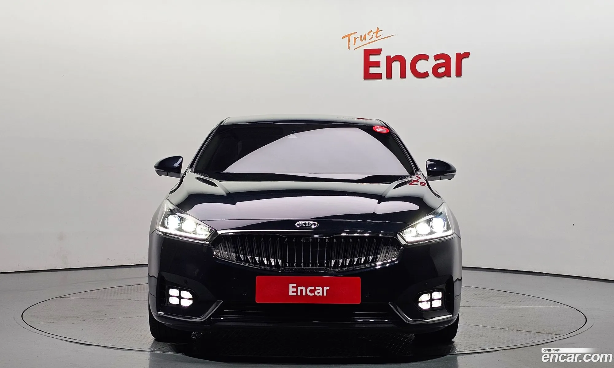 Kia K7 2018 — 7