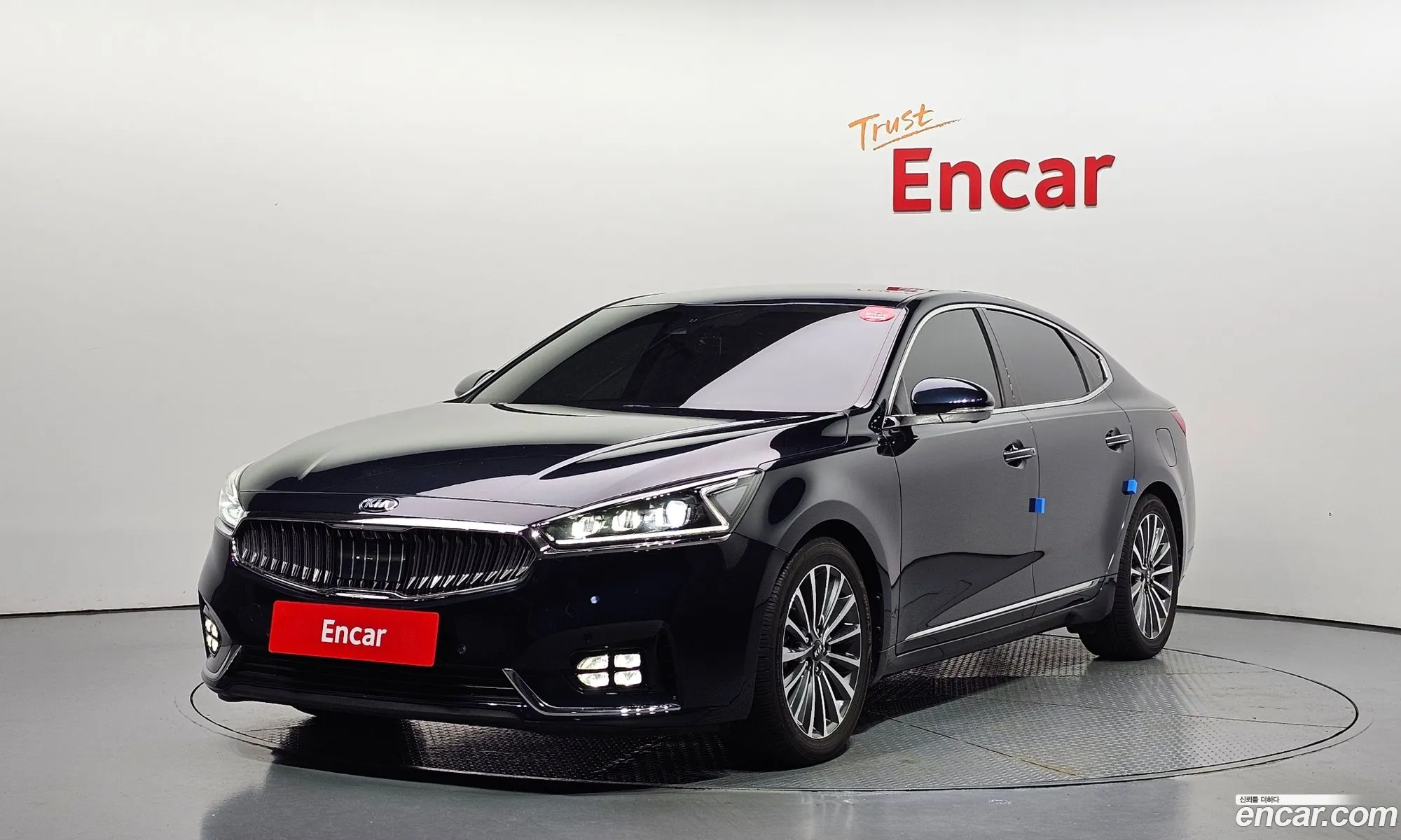 Kia K7 2018 — 9
