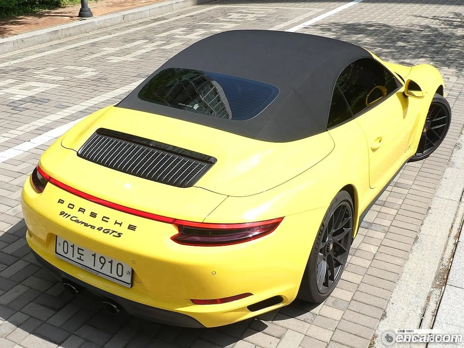 Porsche 911 2018 — 13