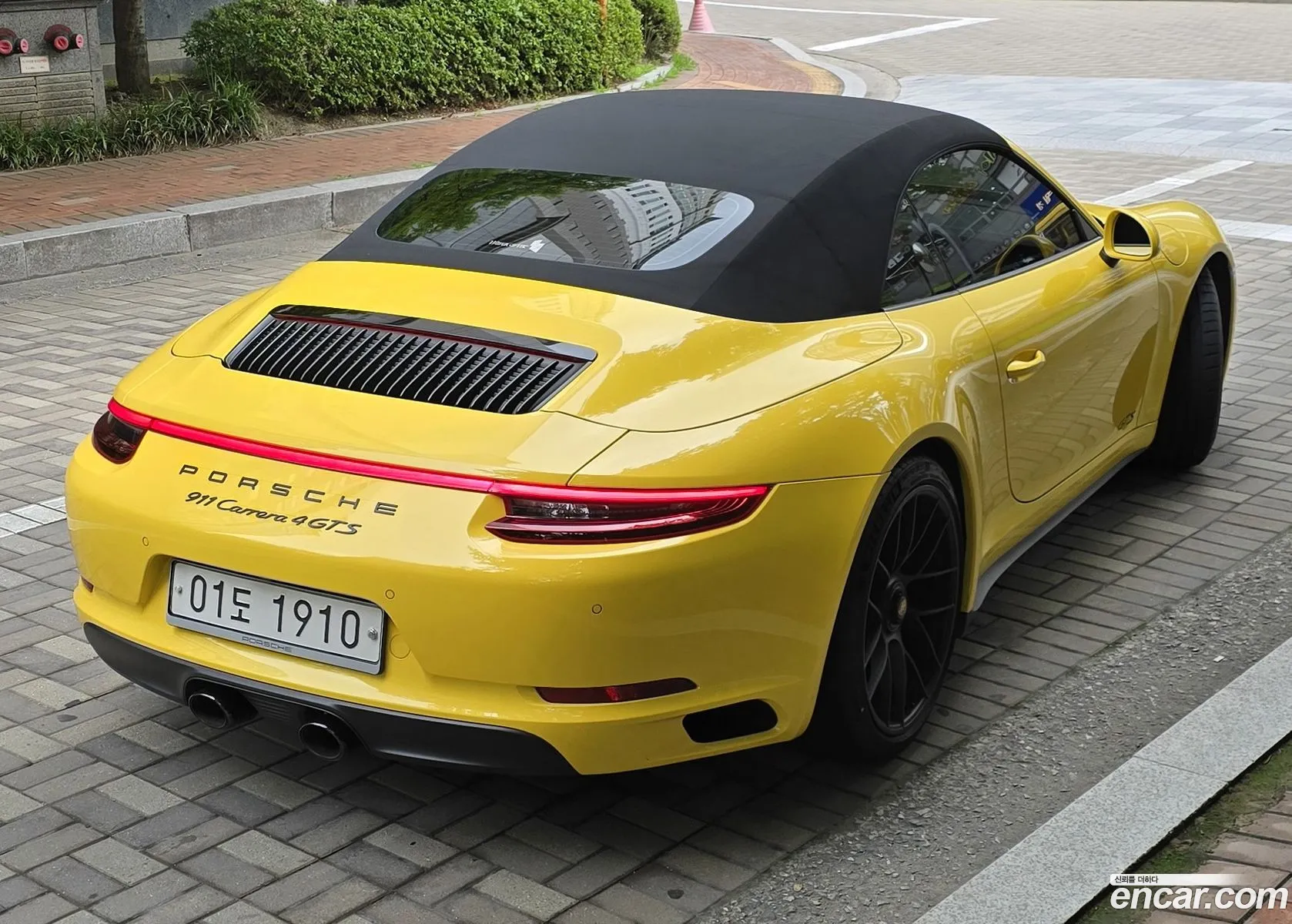 Porsche 911 2018 — 10