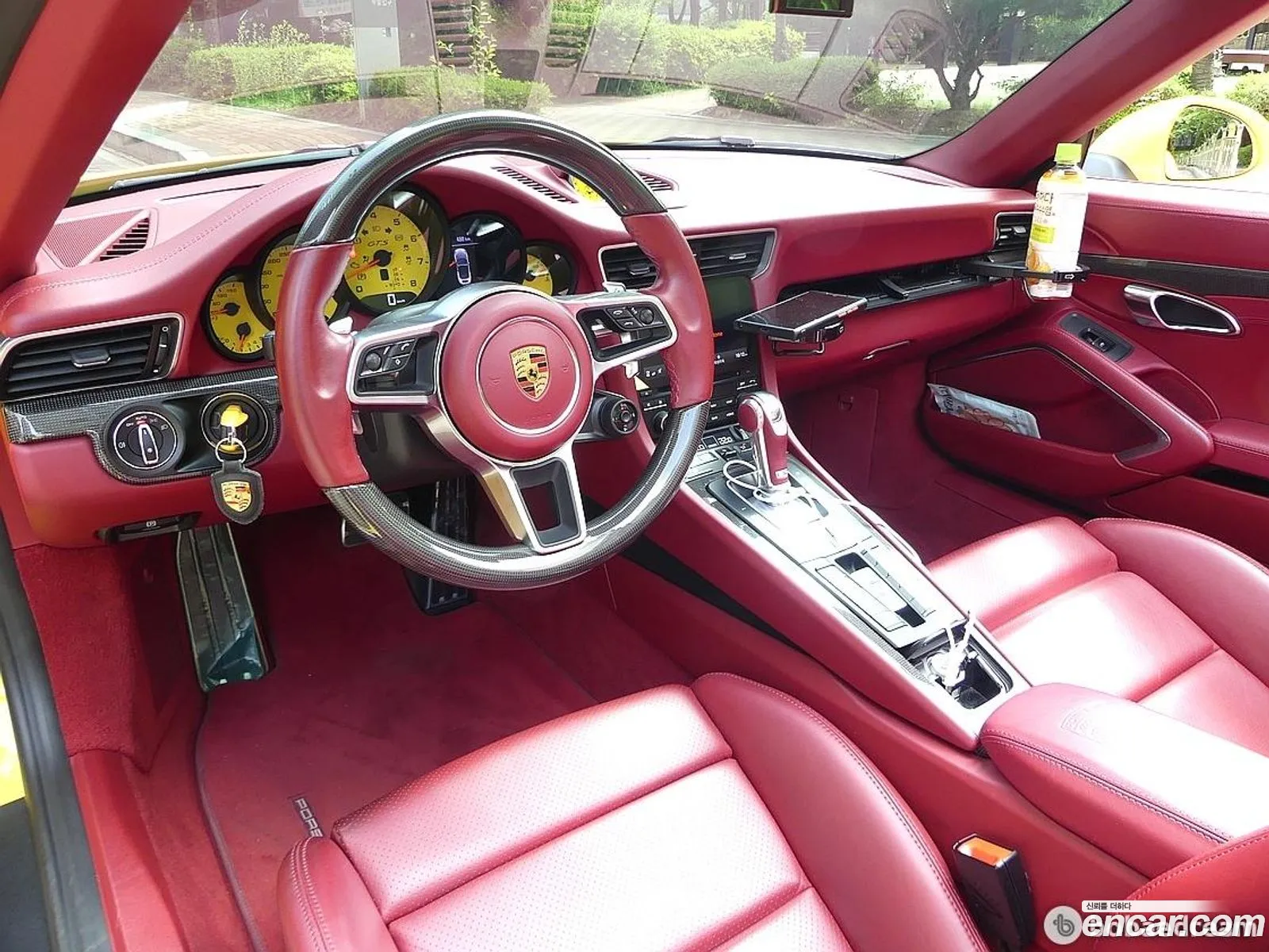 Porsche 911 2018 — 12