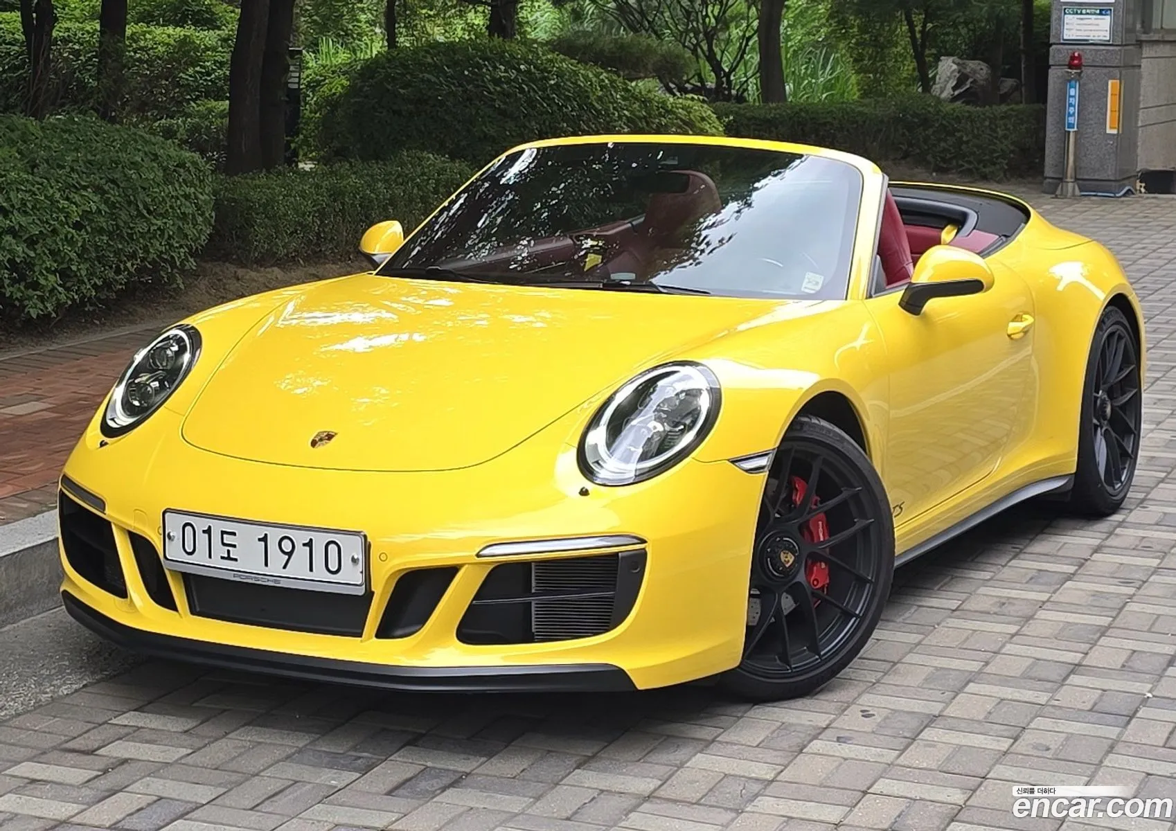 Porsche 911 2018 — 18