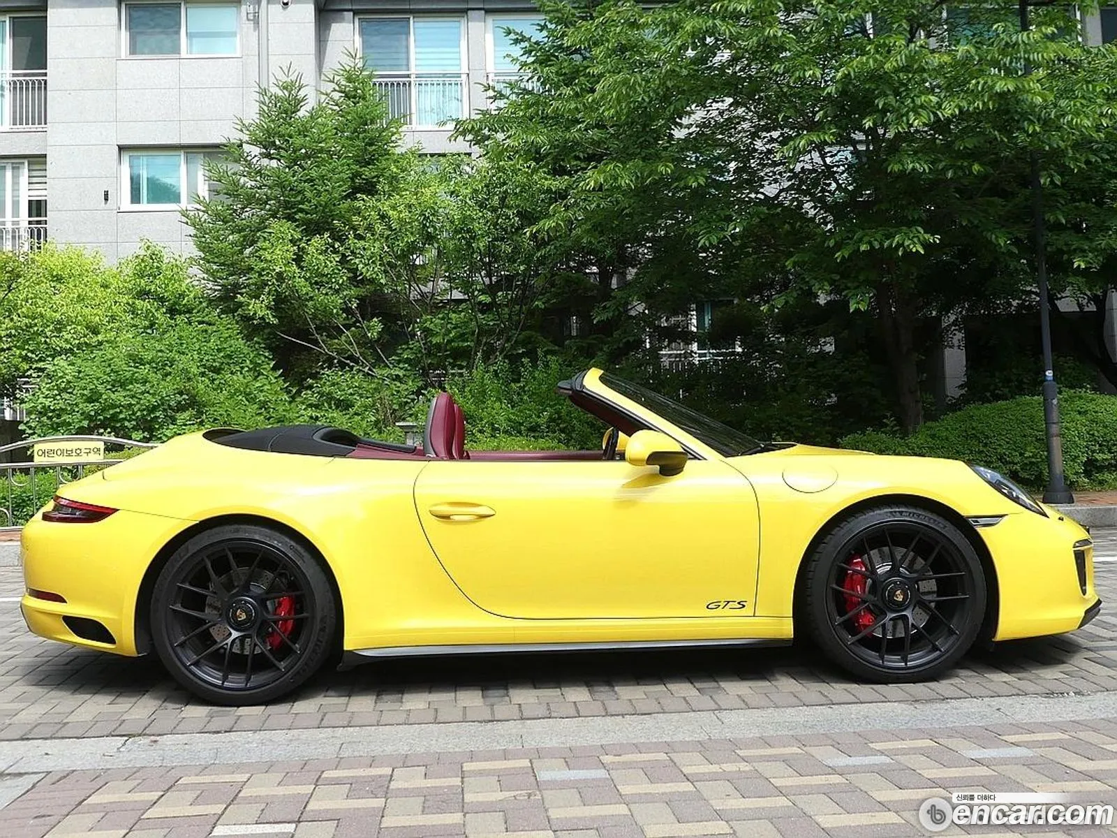 Porsche 911 2018 — 16