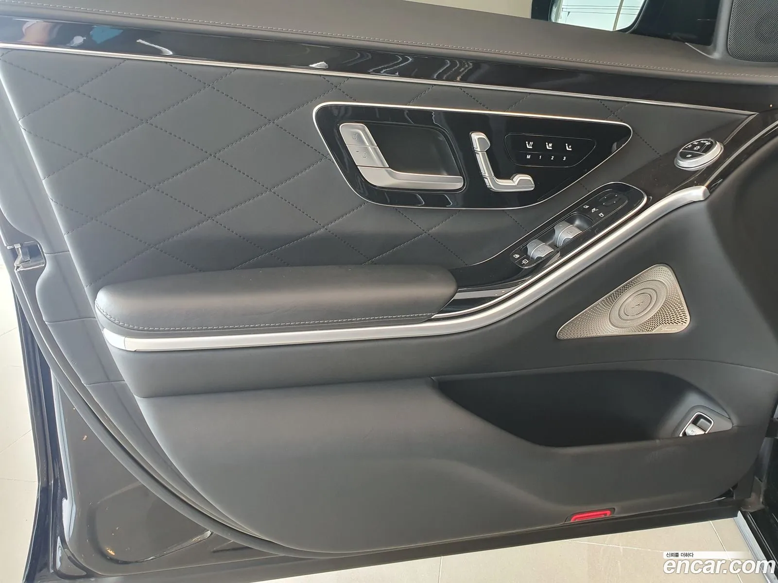 Mercedes-Benz S-Class W223 2021 — 10