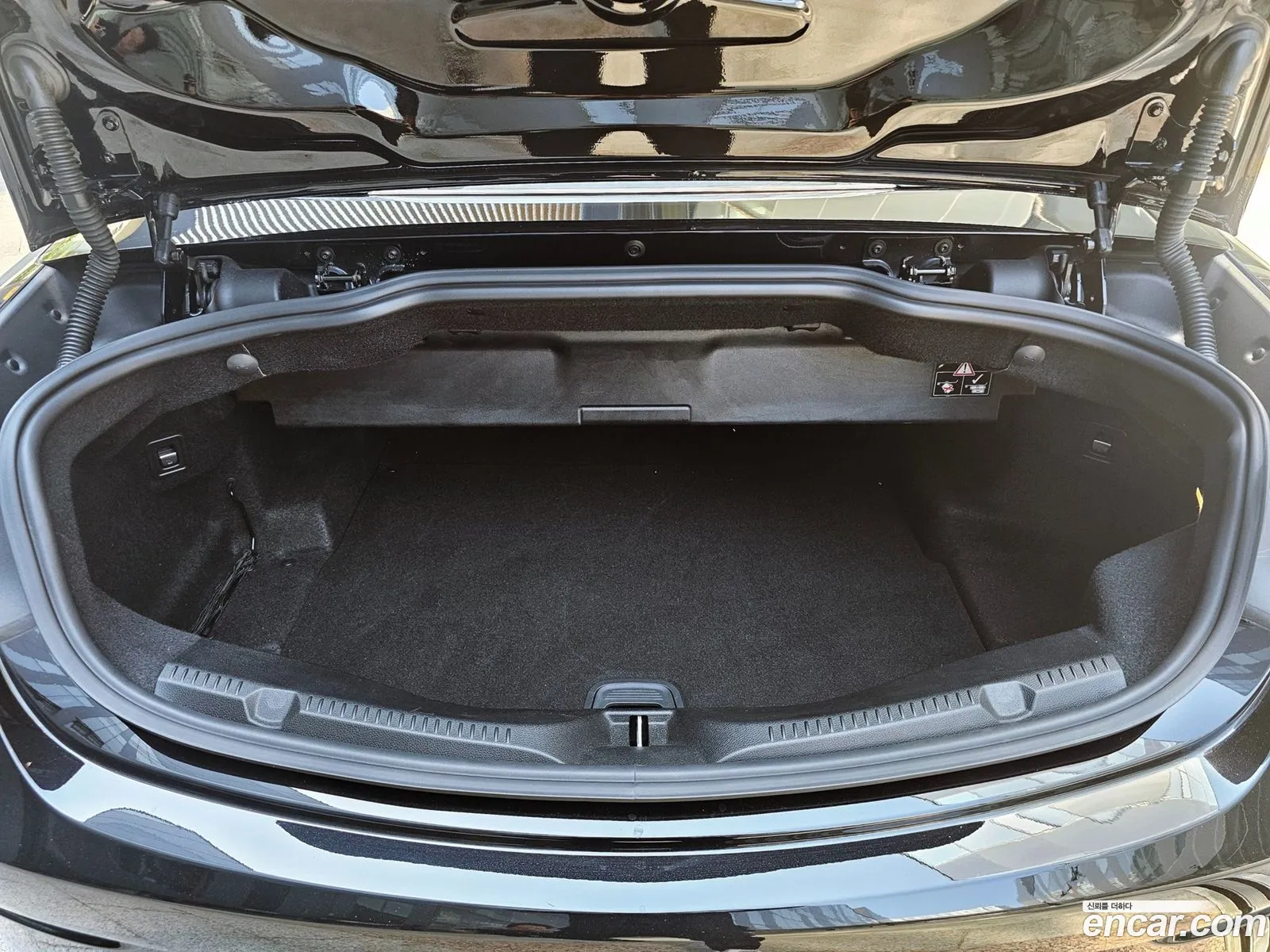 Mercedes-Benz E-Class W213 2023 — 10