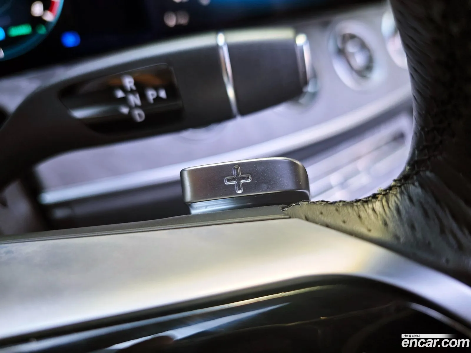 Mercedes-Benz E-Class W213 2023 — 14