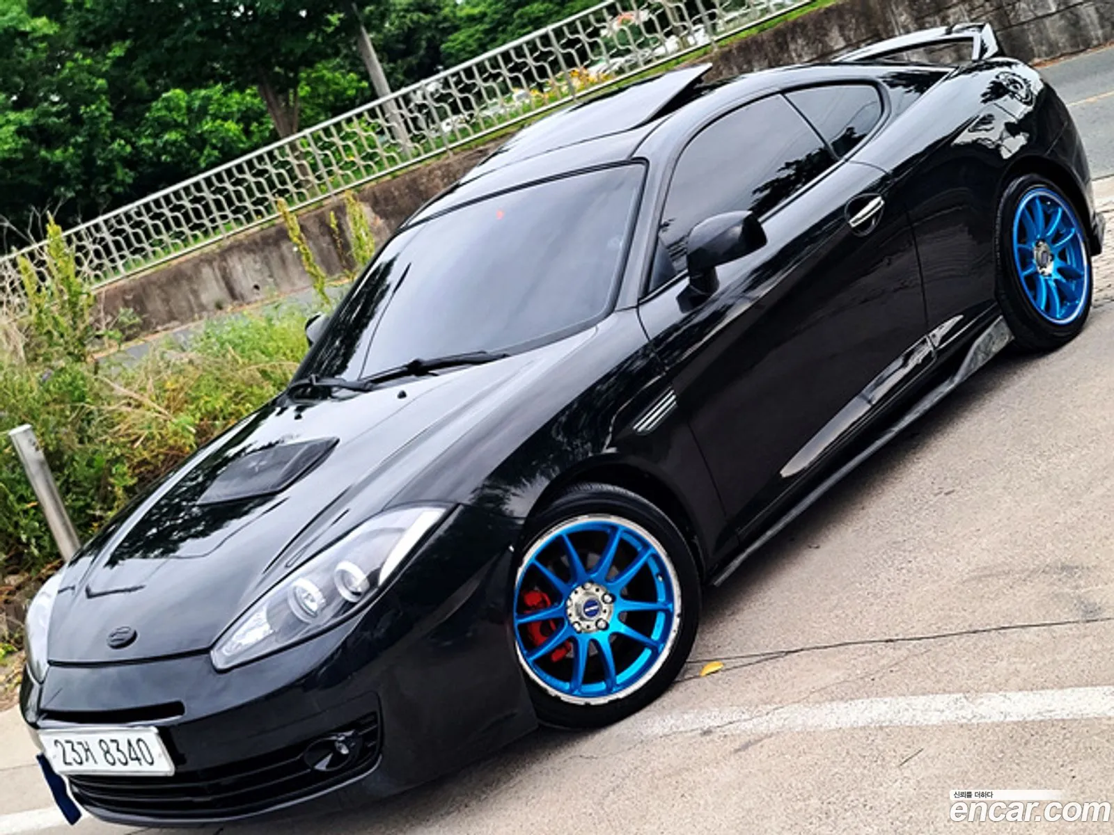 Hyundai Tuscani 2007 — 19