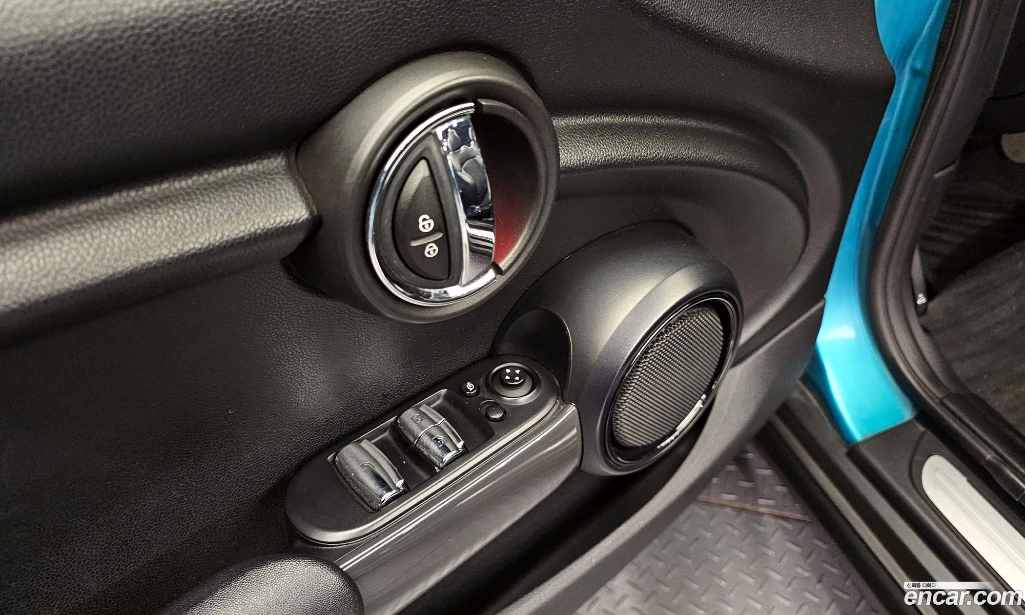 Mini Cooper Convertible 2016 WMWWG5107G3A80018 — 11