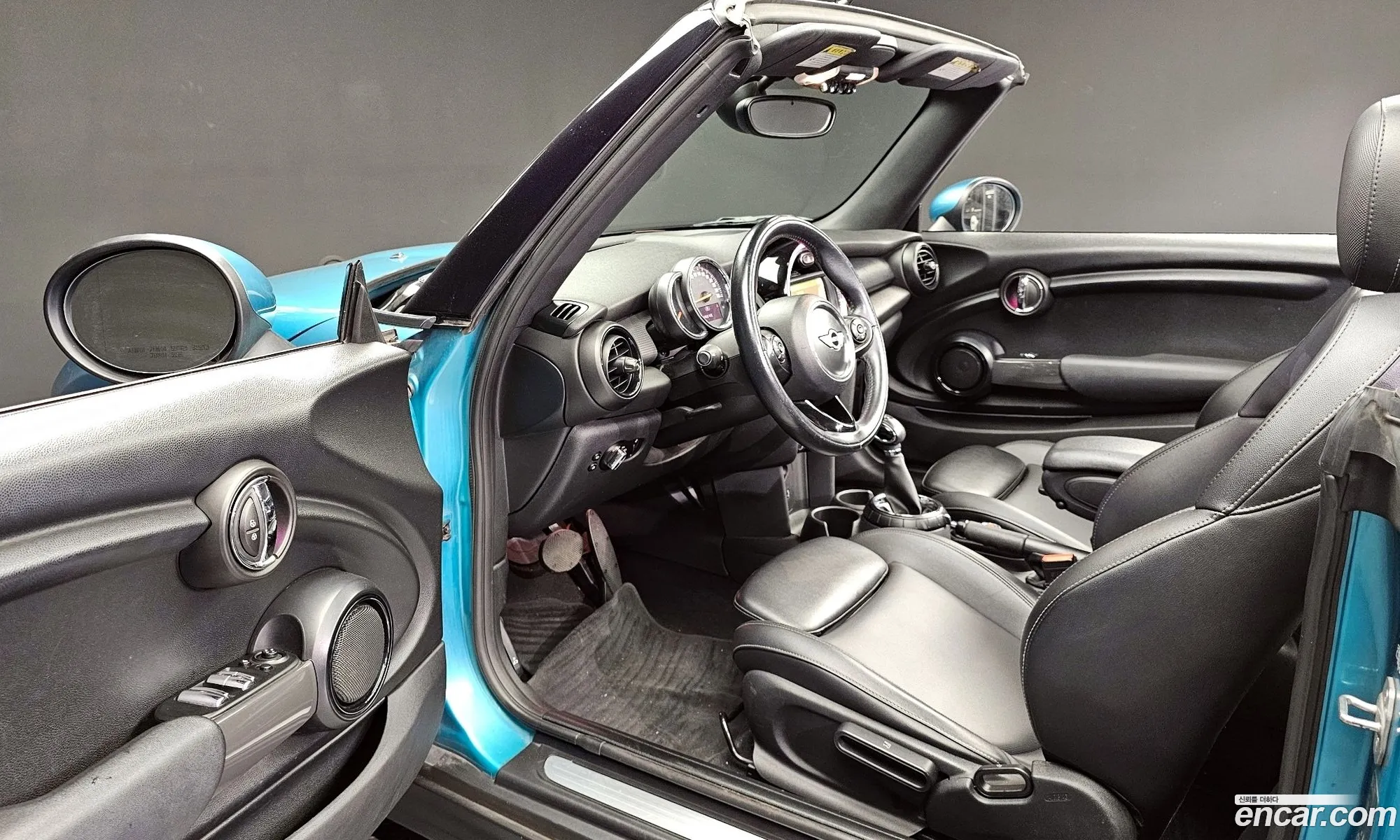 Mini Cooper Convertible 2016 WMWWG5107G3A80018 — 19