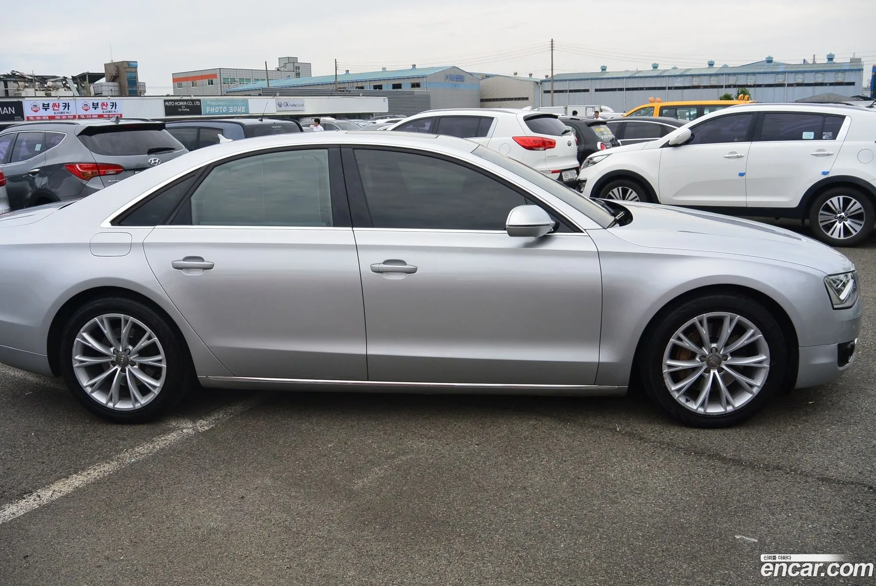 Audi A8 2014 — 20