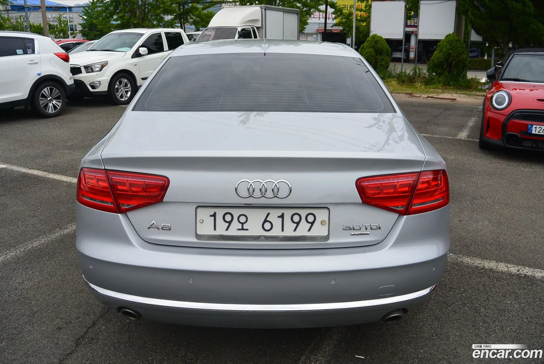 Audi A8 2014 — 11