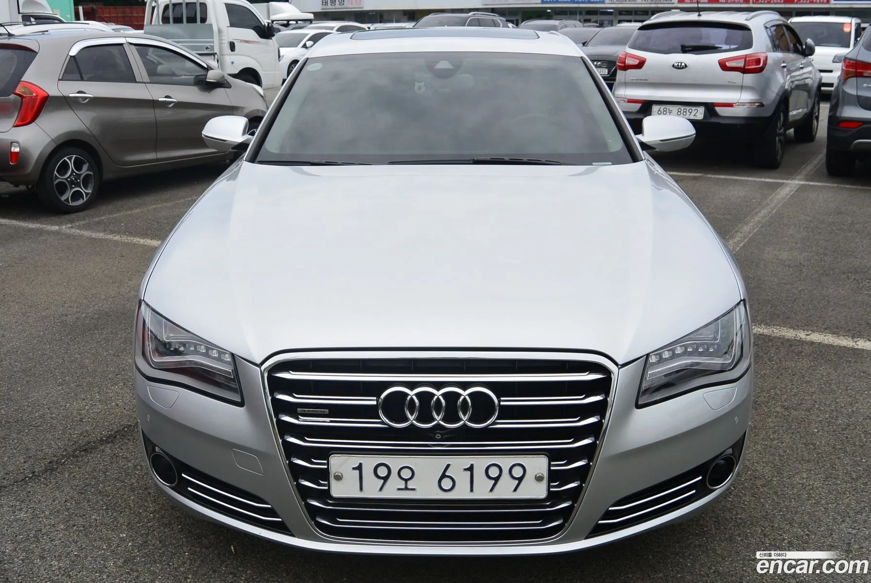 Audi A8 2014 — 17