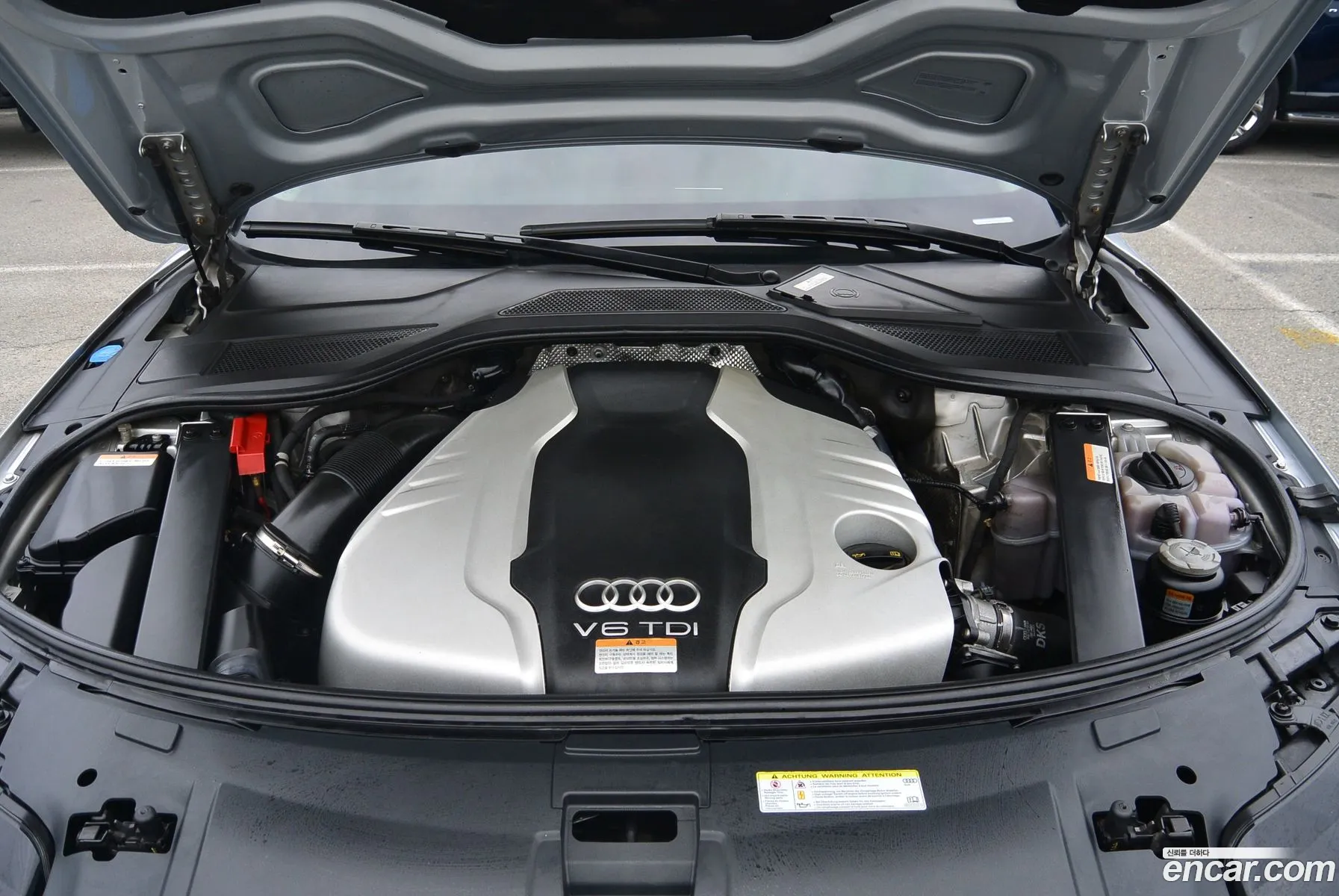 Audi A8 2014 — 6