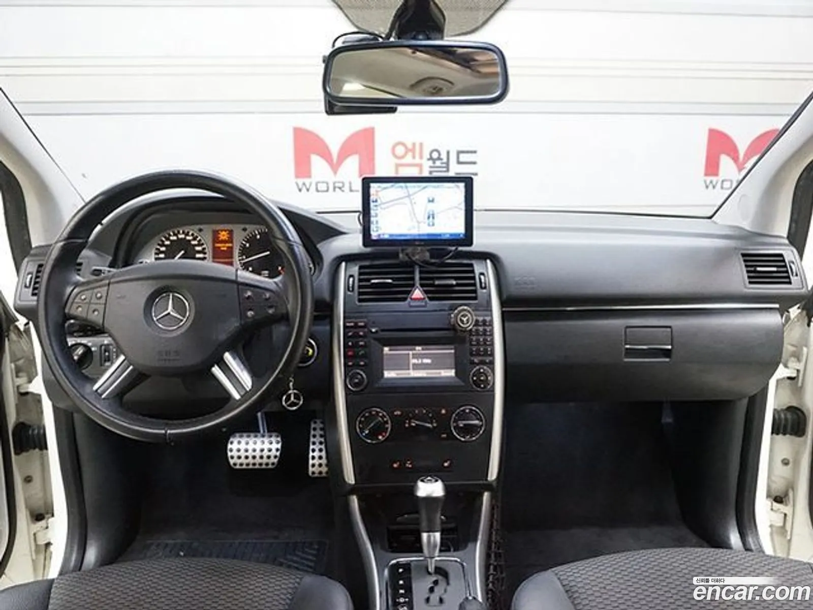 Mercedes-Benz B-Class W245 2011 — 17