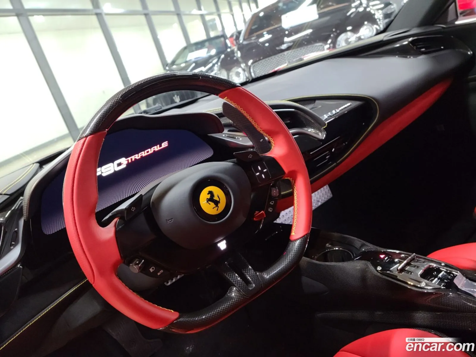 Ferrari SF90 Stradale 2021 — 13