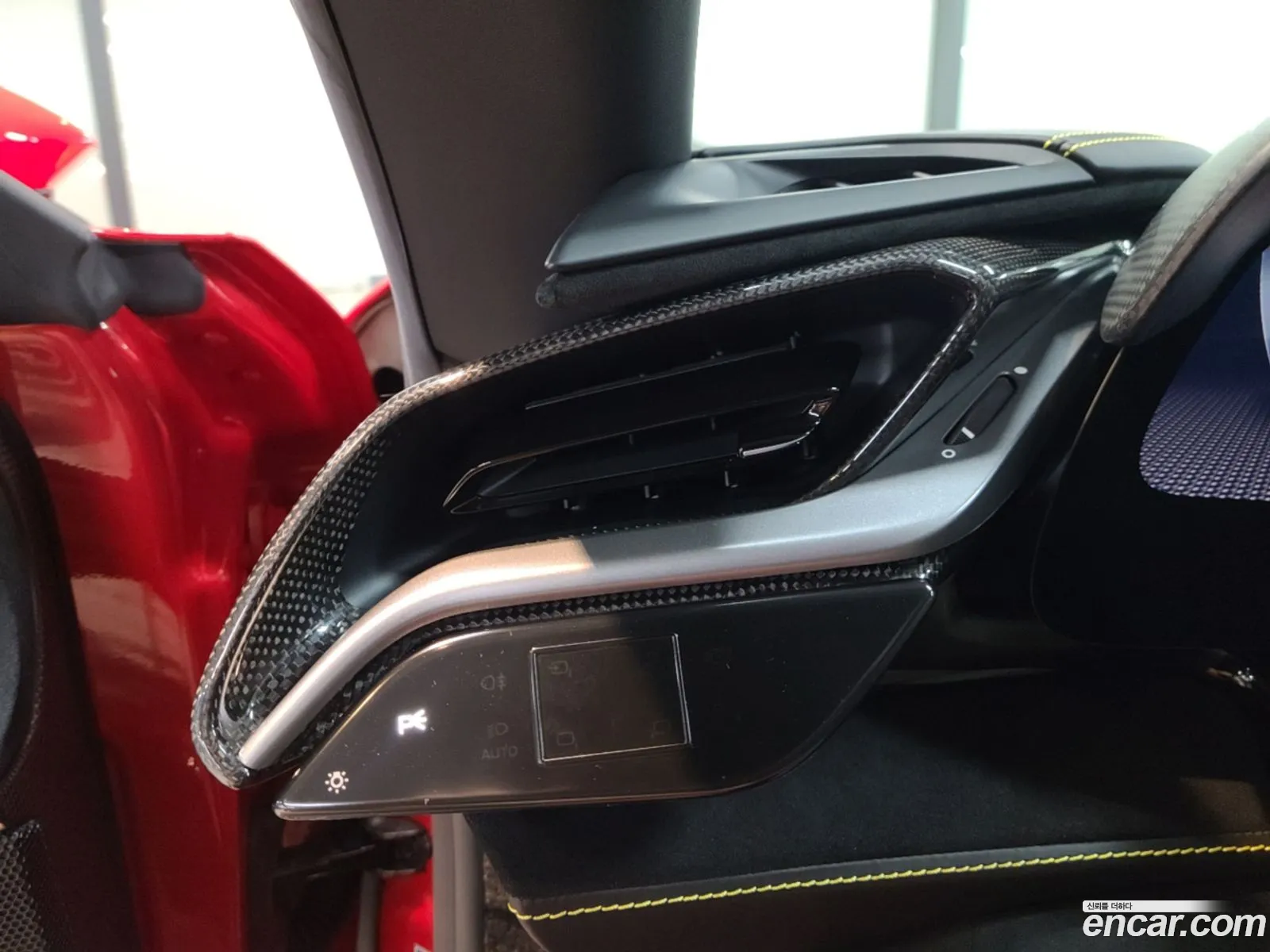 Ferrari SF90 Stradale 2021 — 4