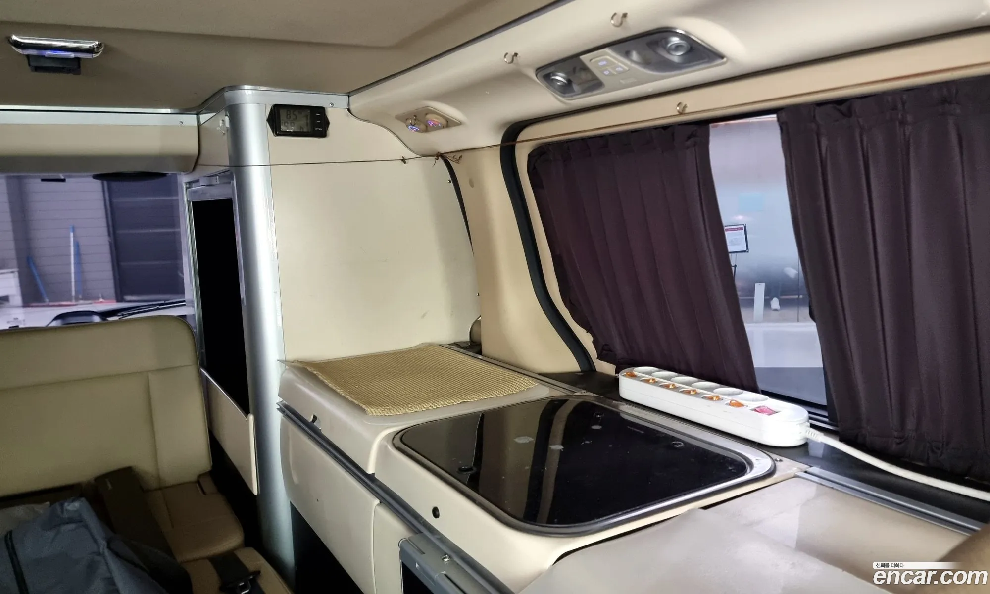 Hyundai Grand Starex 2018 — 20