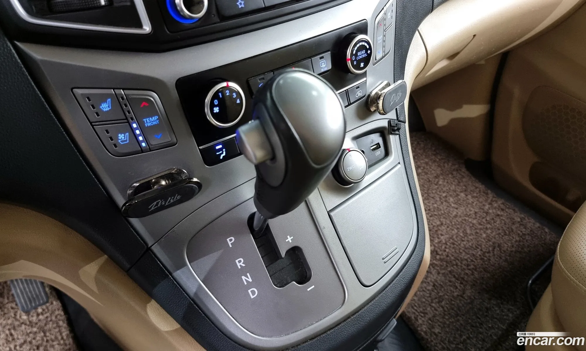 Hyundai Grand Starex 2018 — 14