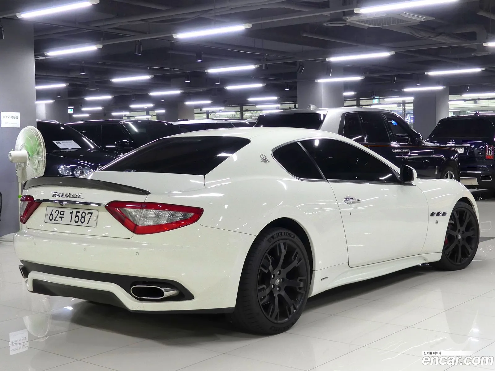 Maserati GranTurismo 2009 — 11