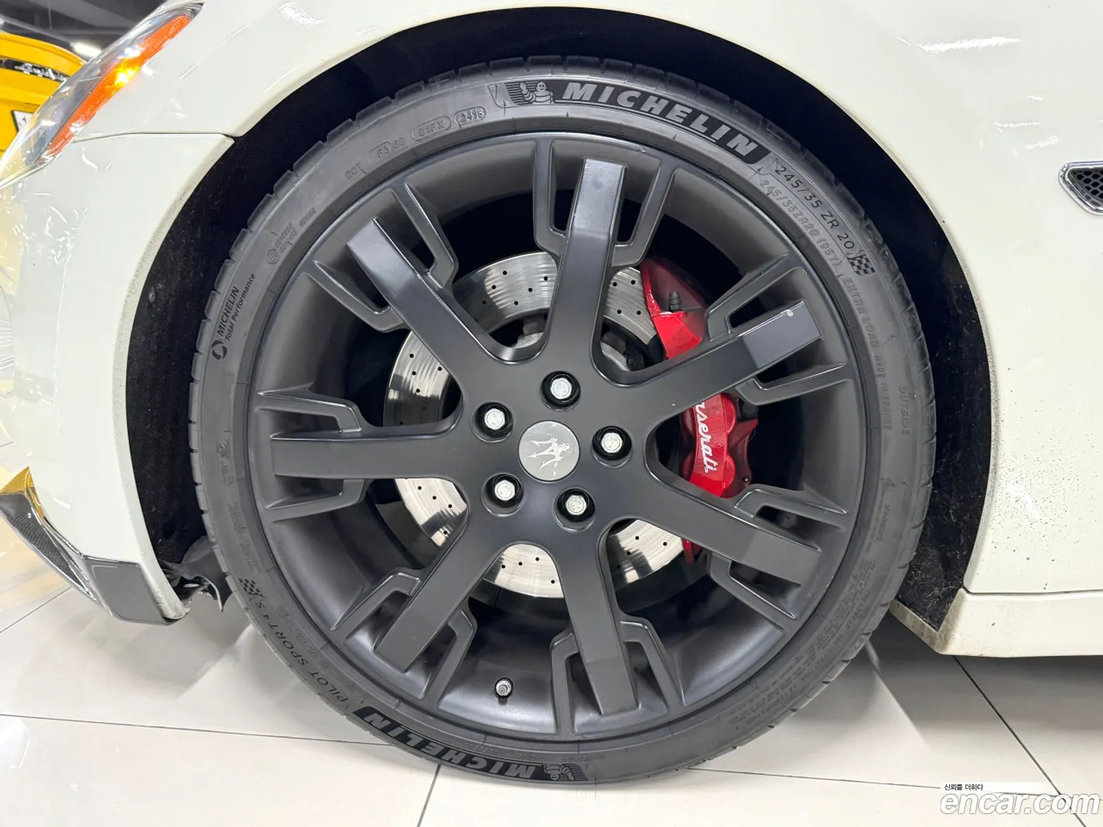 Maserati GranTurismo 2009 — 8