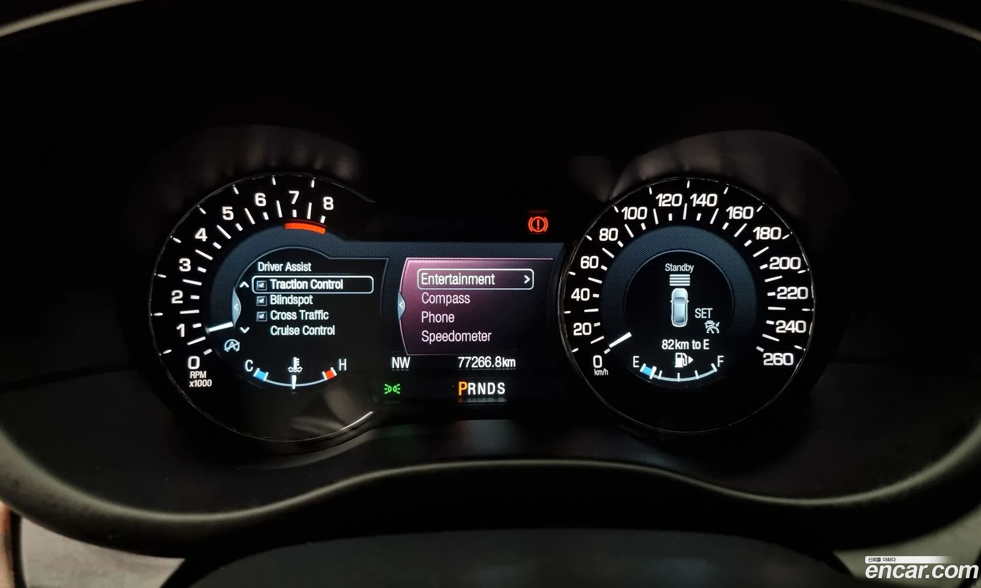 Lincoln MKC 2018 5LMCJ3D91KUL07234 — 14