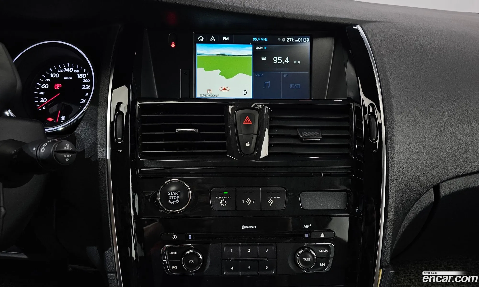 Renault Korea (Samsung) SM7 Nova 2018 — 4