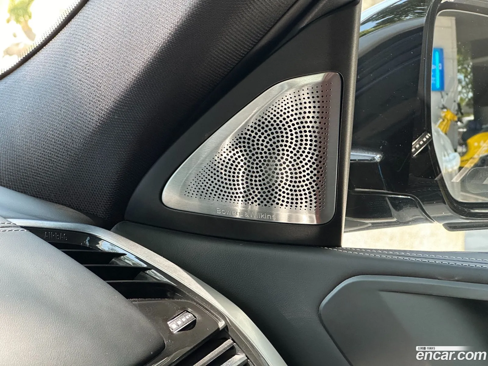 BMW X6 2023 — 7