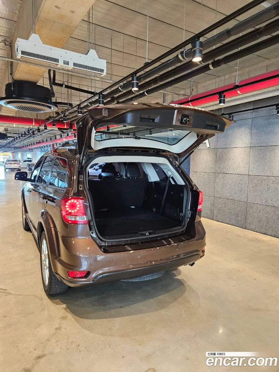 Fiat Freemont 2013 — 18