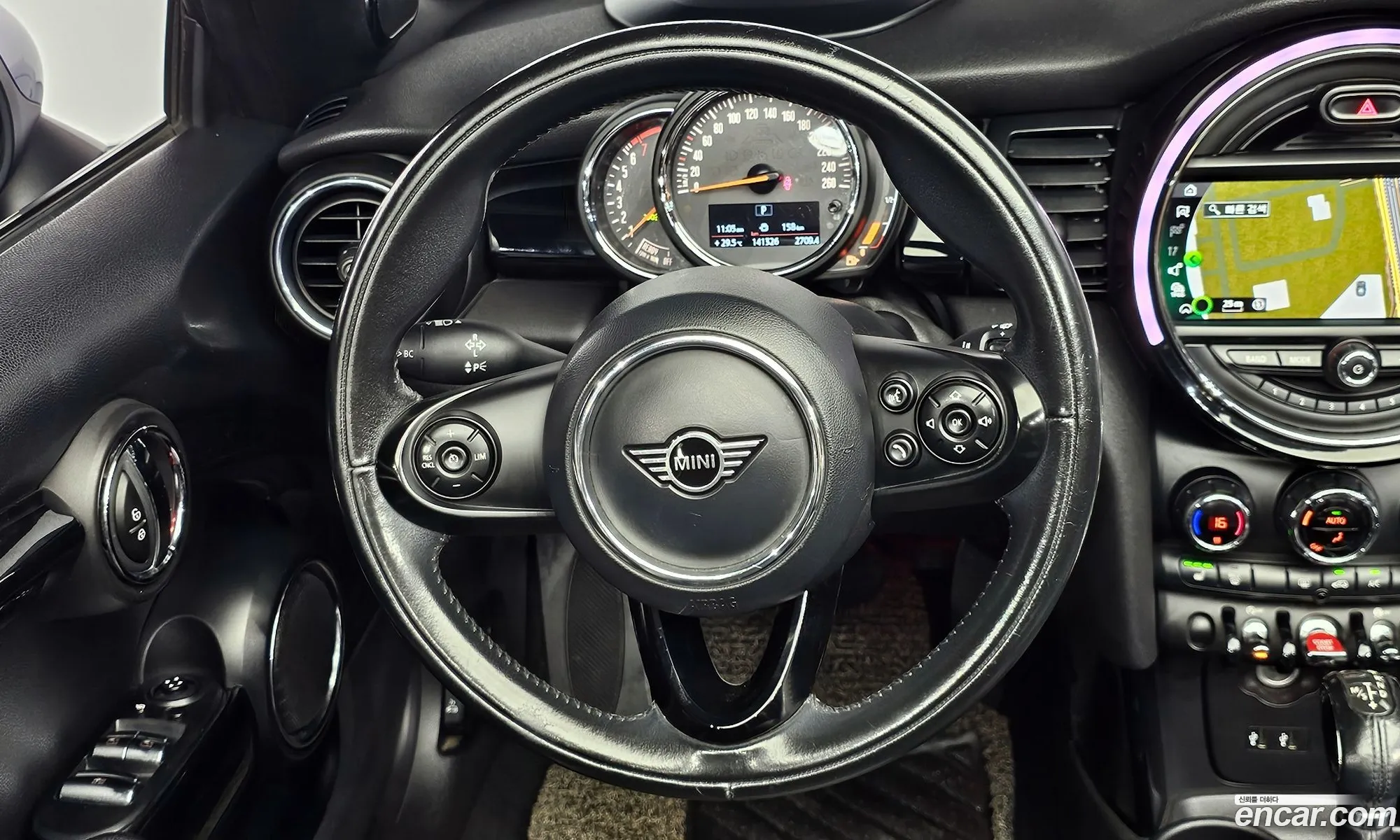 Mini Cooper Convertible 2019 WMWWG5106K3F53626 — 12