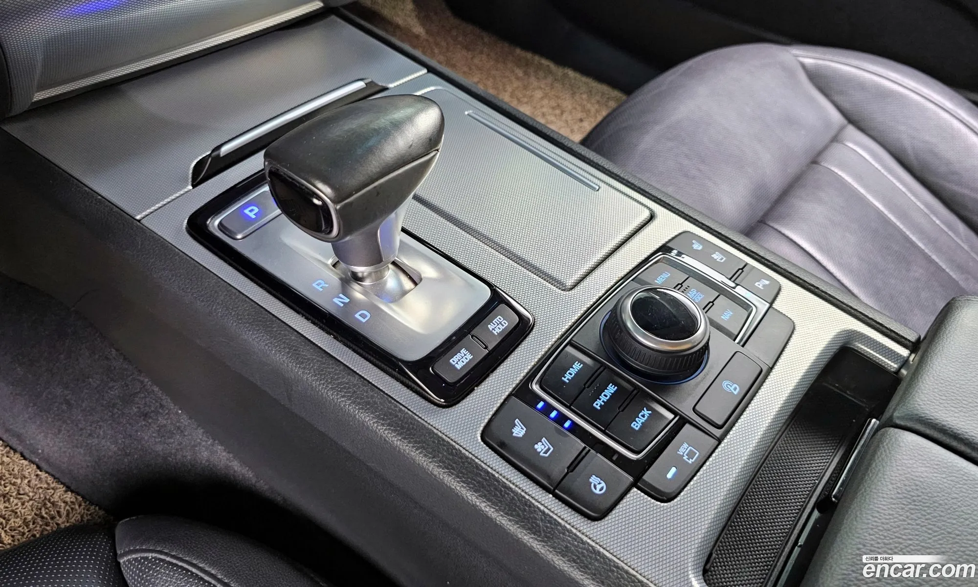 Genesis G80 2017 — 17