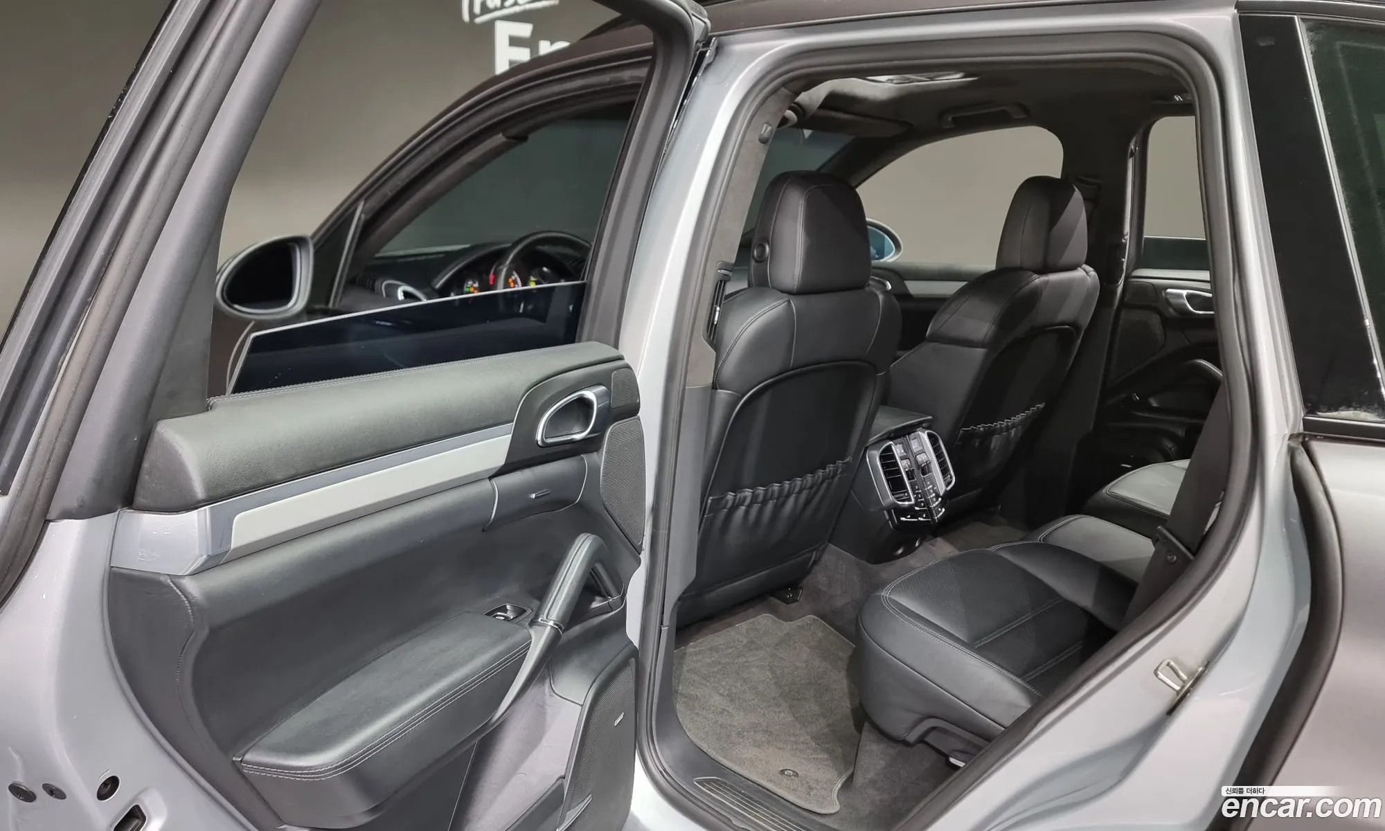 Porsche Cayenne 2010 WP1AC2928BLA80983 — 3
