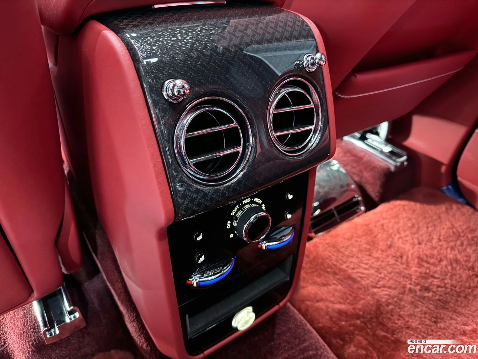 Rolls-Royce Cullinan 2023 — 12
