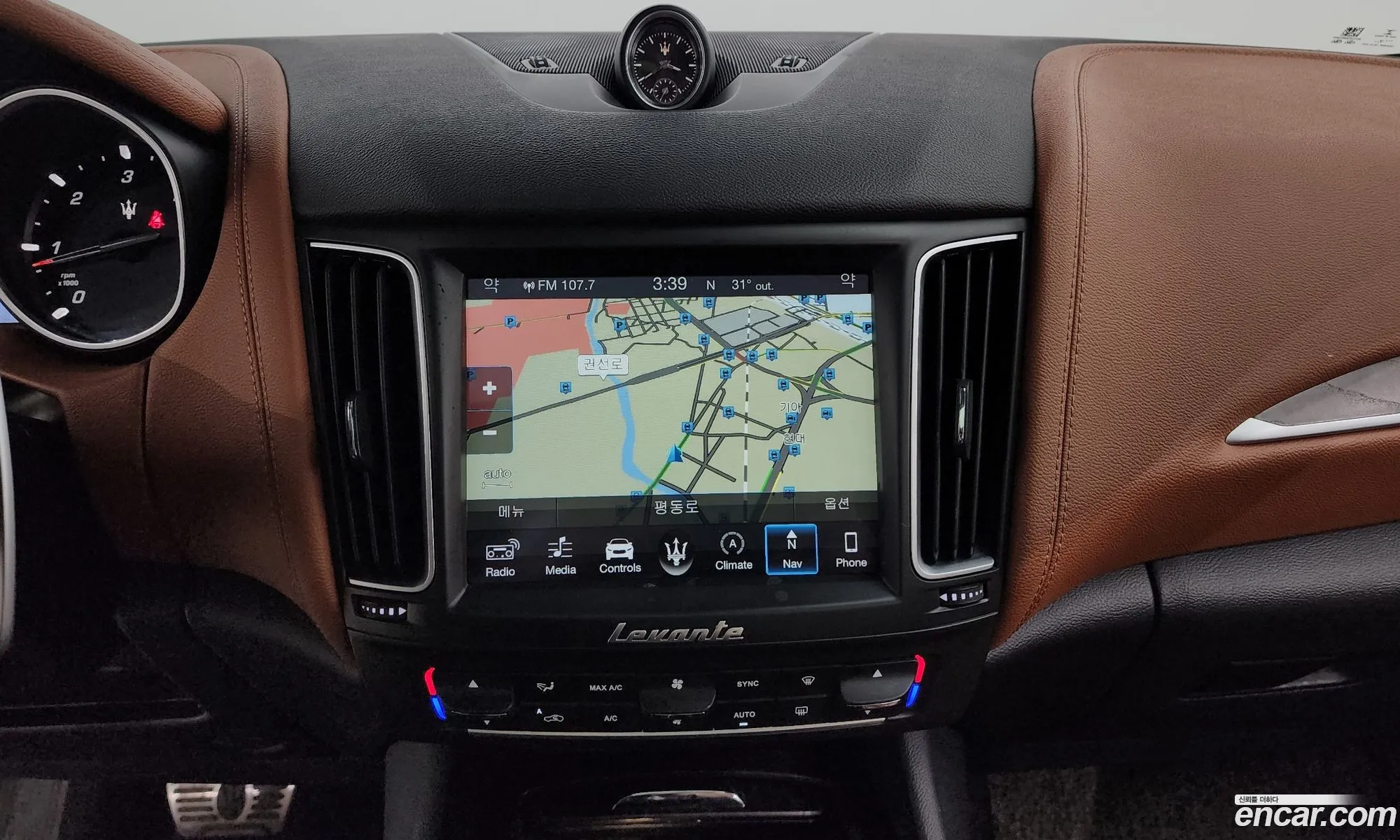 Maserati Levante 2018 ZN661TUG4JX286944 — 17
