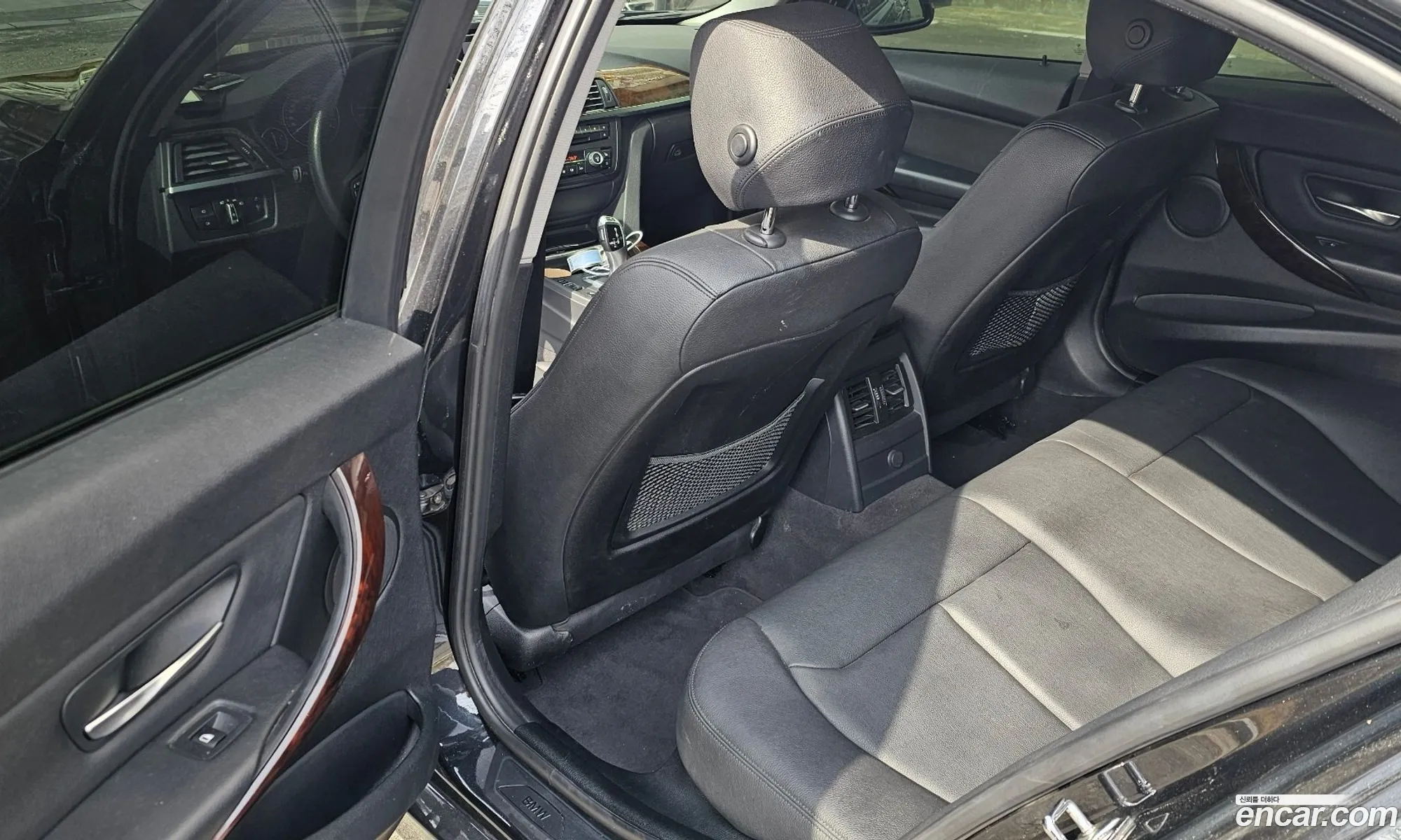 BMW 3 Series 2012 — 18
