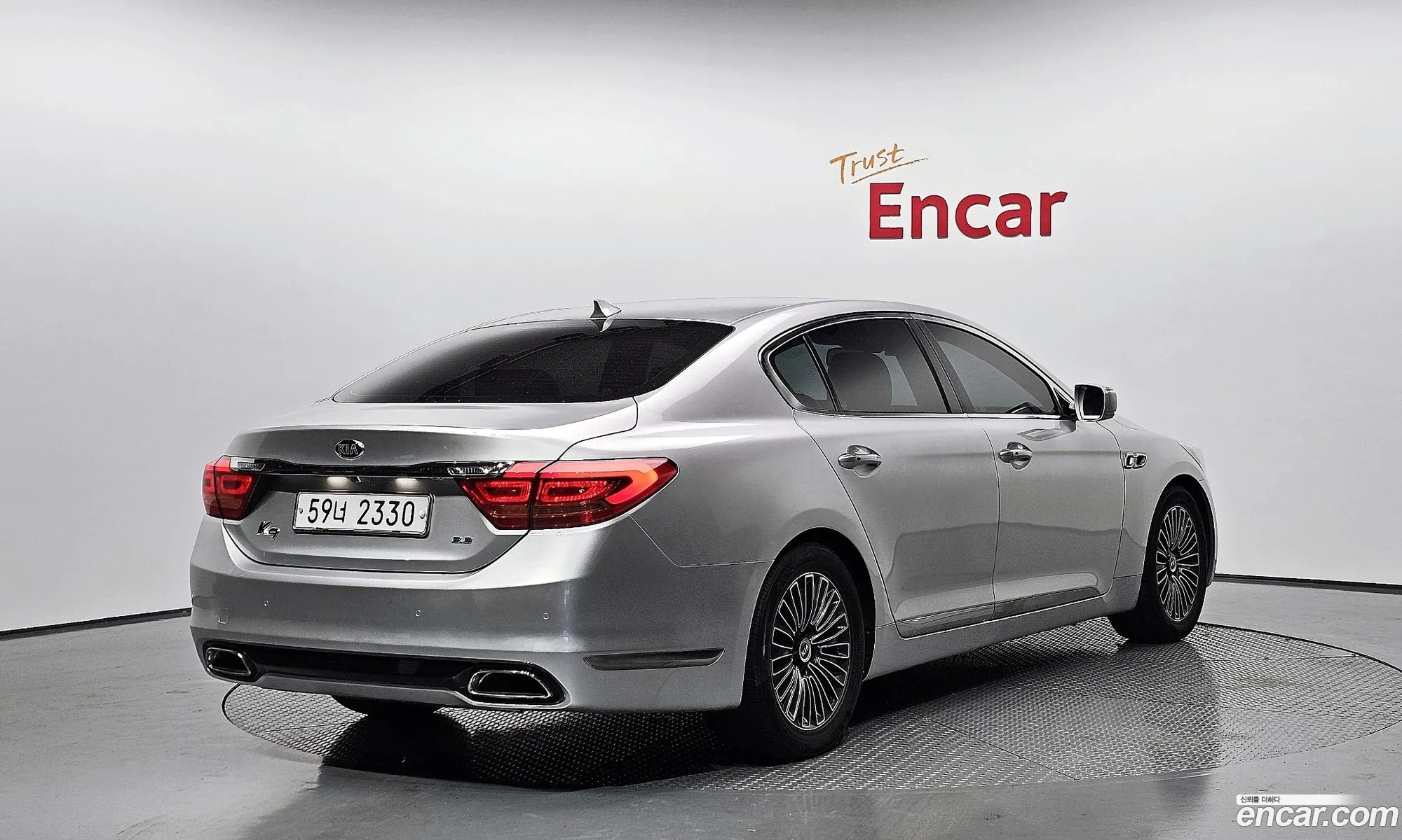 Kia K9 2012 — 10