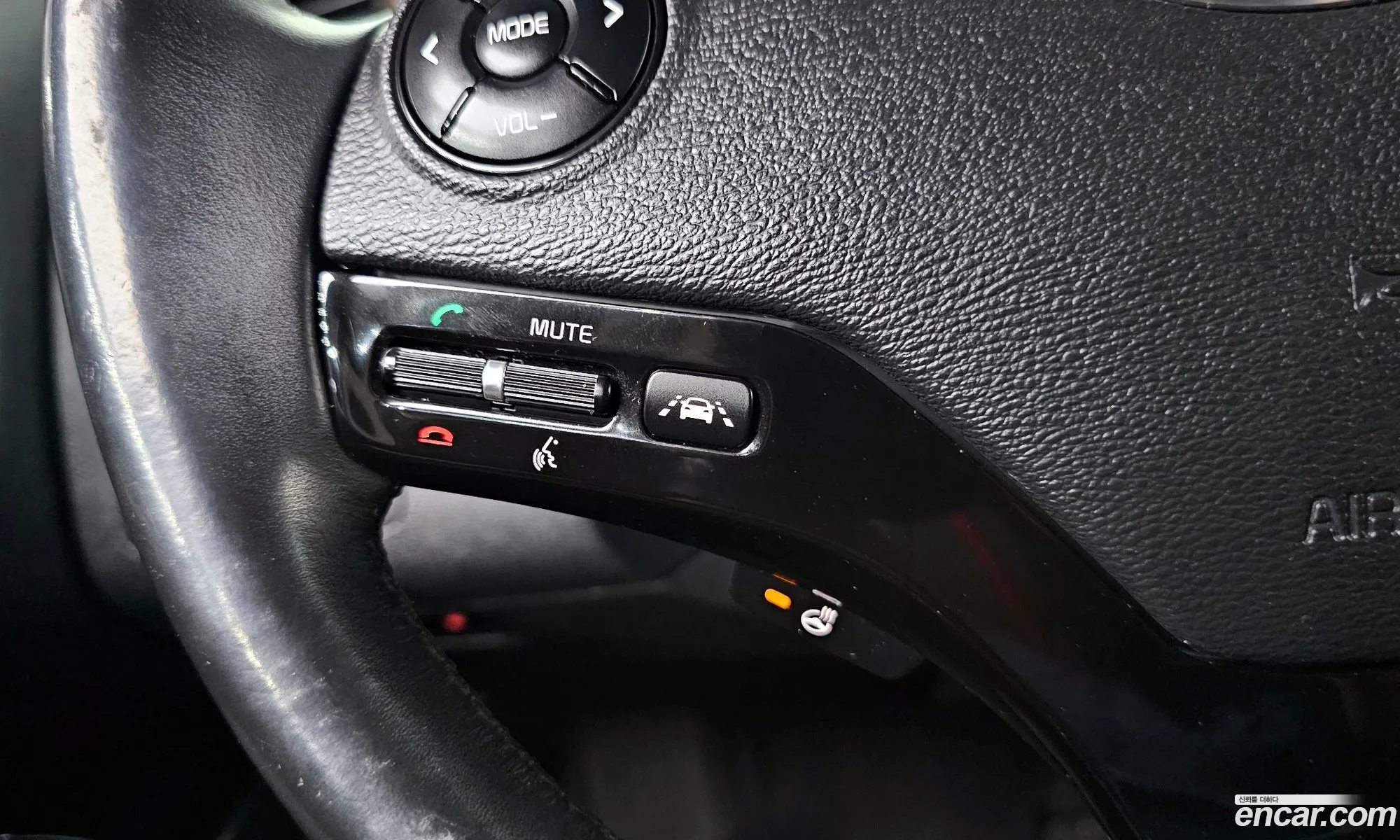 Kia K9 2012 — 16