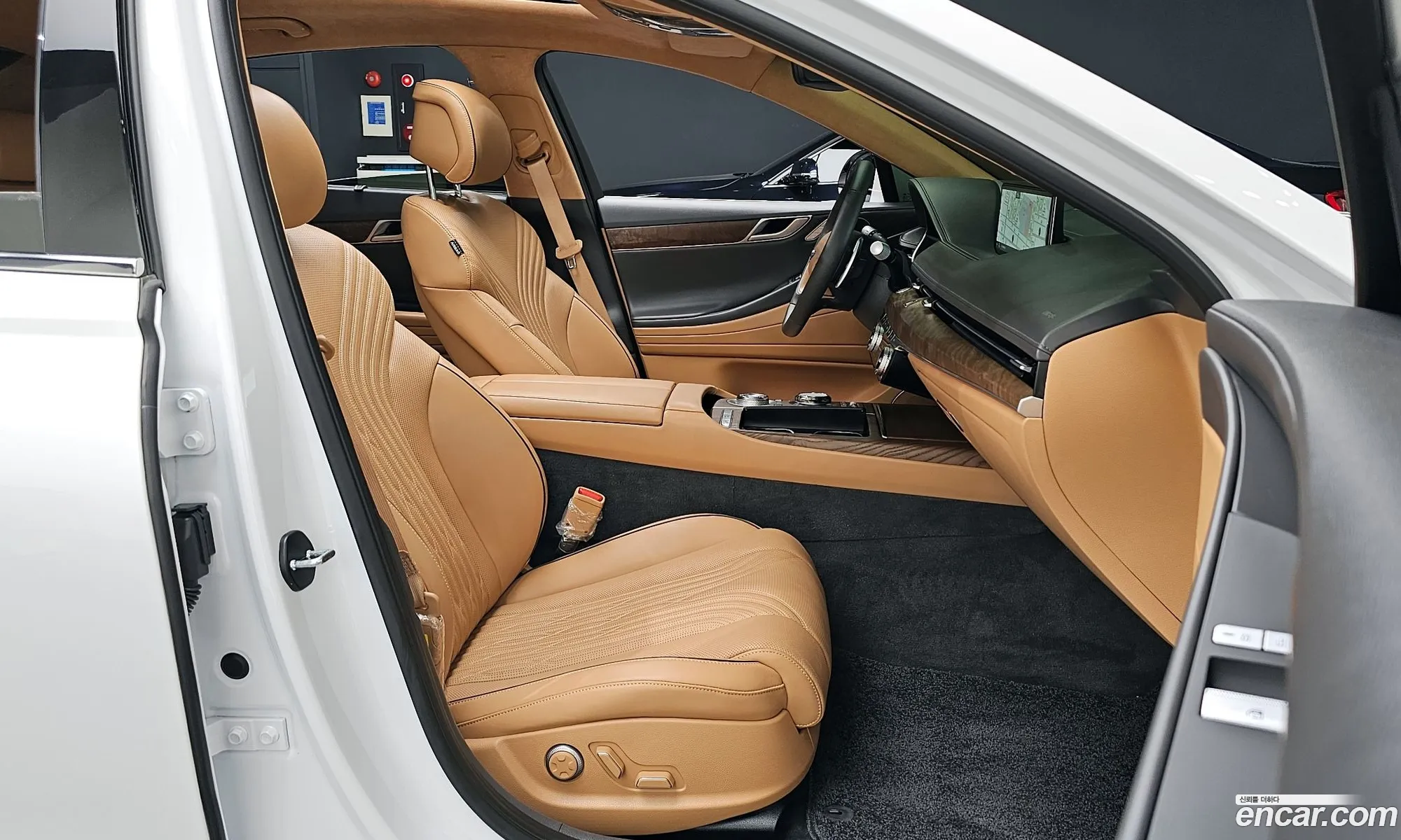 Genesis G80 2023 — 6