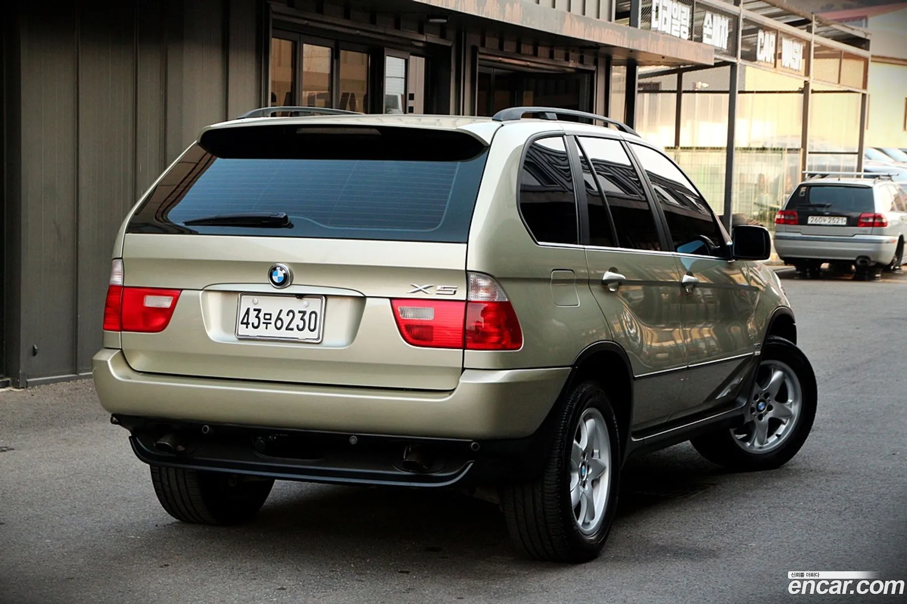 BMW X5 2003 — 10