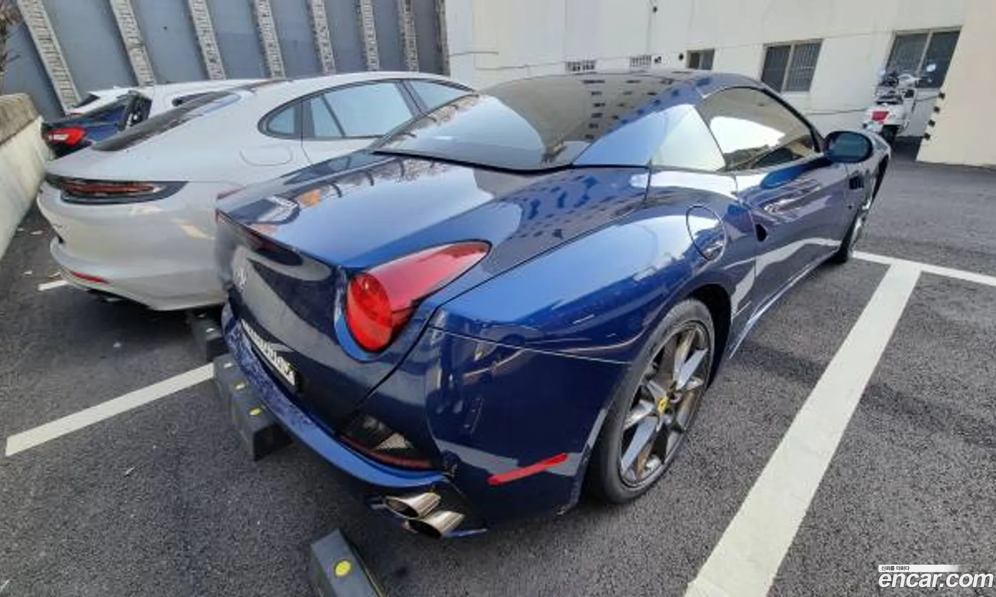 Ferrari California 2010 — 8