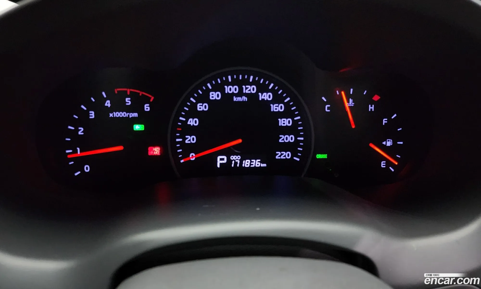 Kia Carnival R 2013 — 8