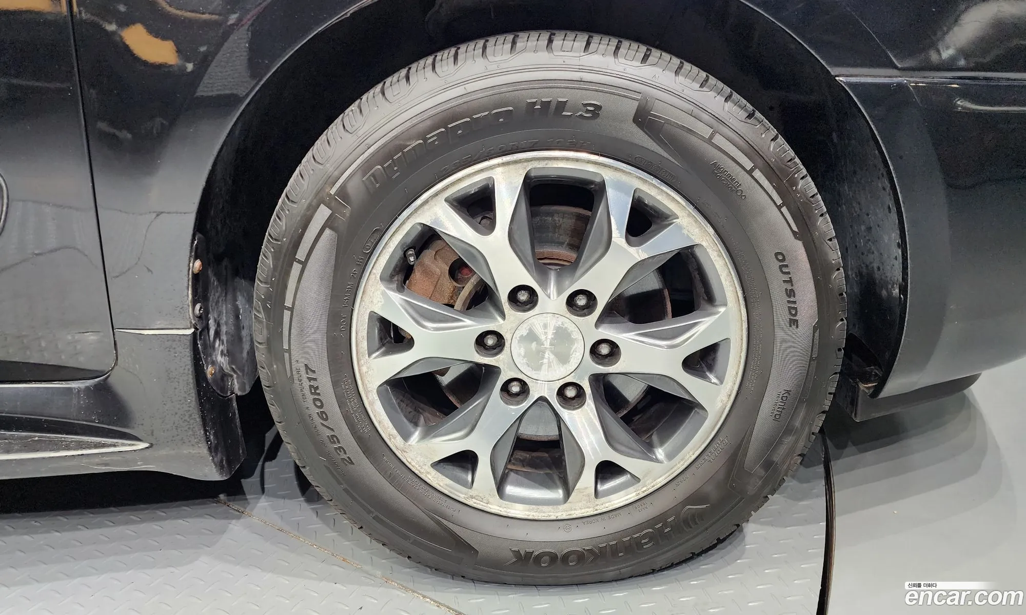 Kia Carnival R 2013 — 2